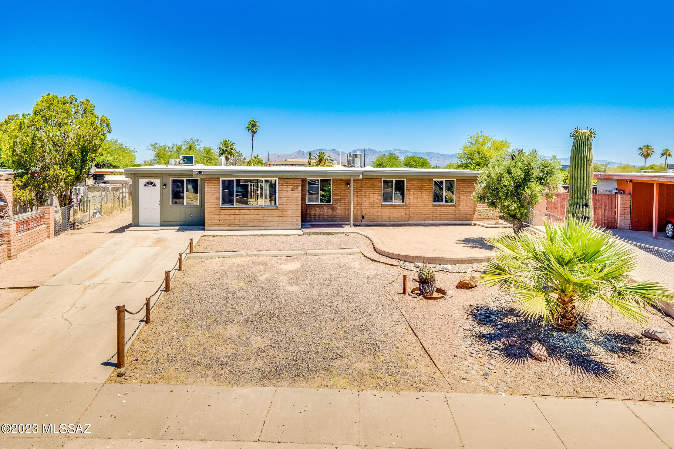 Bravo 1 (420-533) - Residential