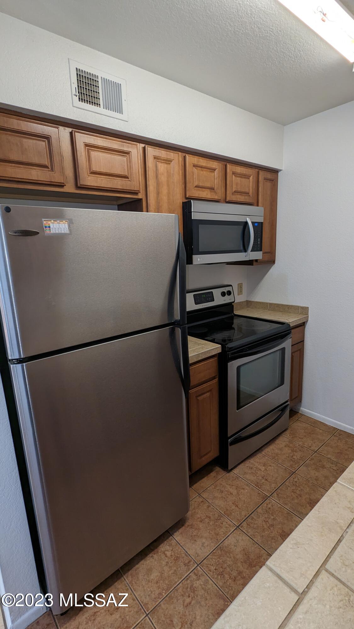 Casa Club Condominium - Residential Lease