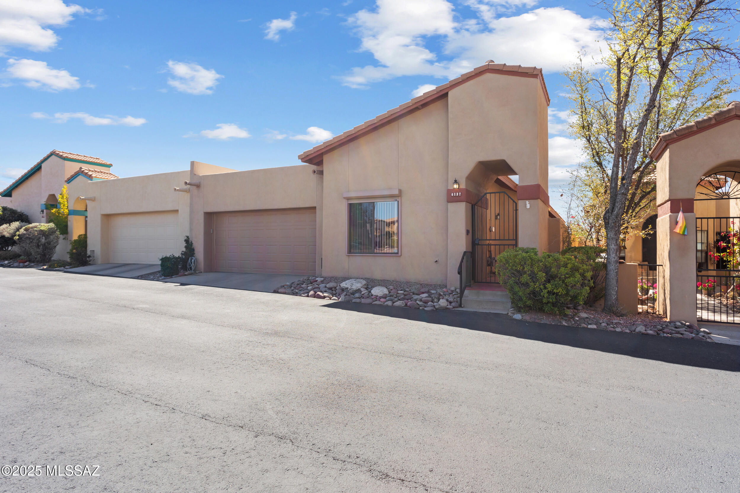Kachina Hill (1-138) - Residential