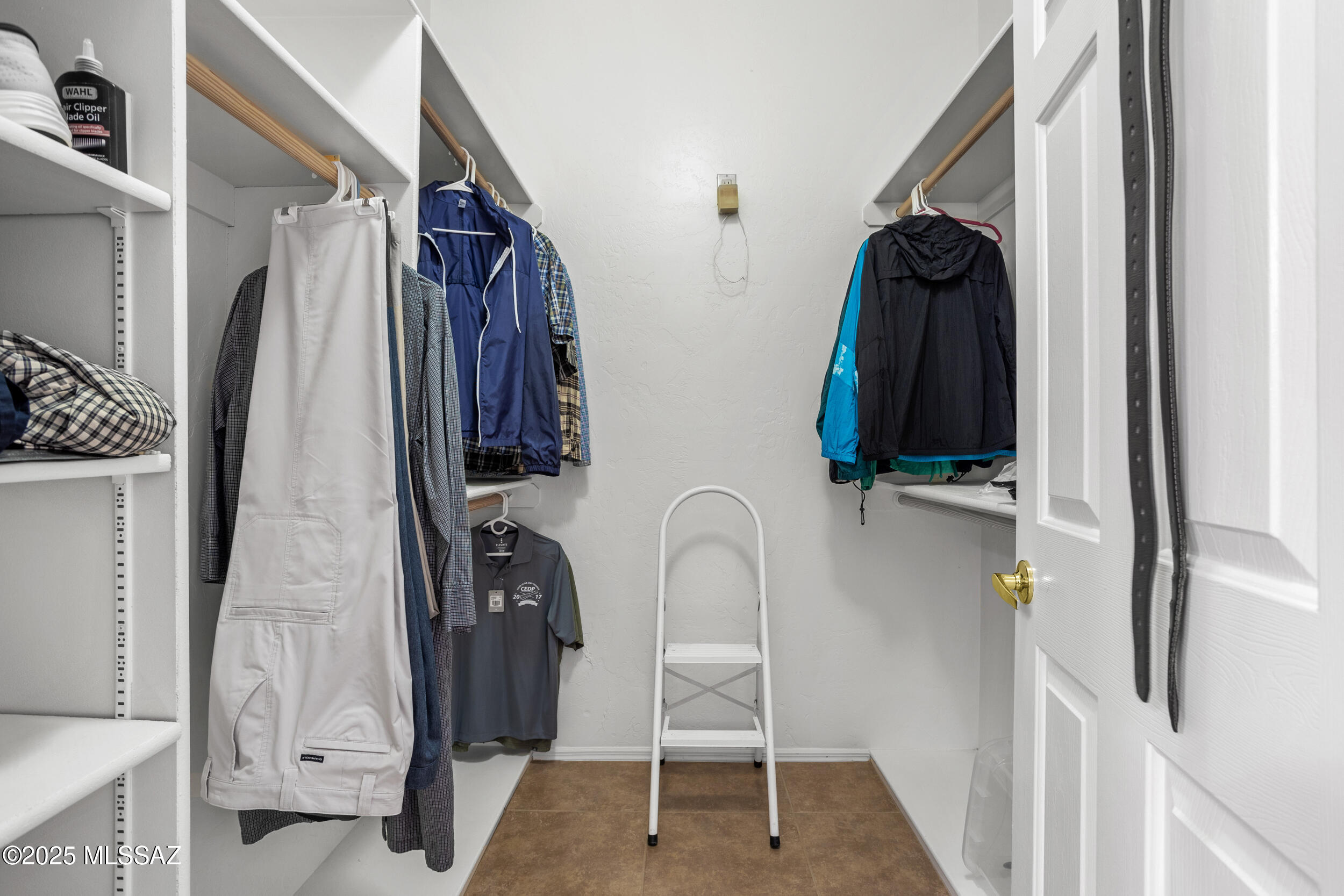 Kachina Hill (1-138) - Residential