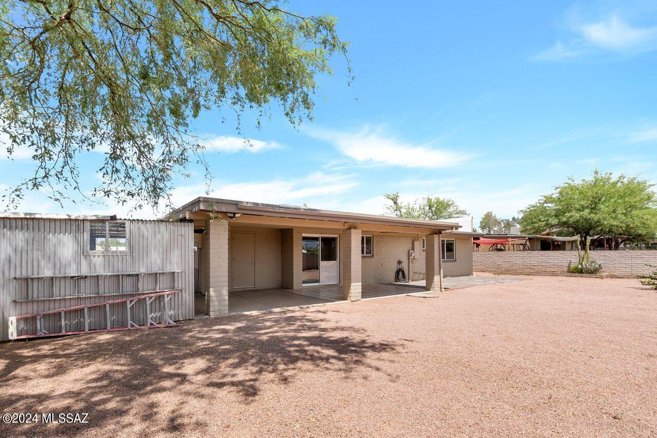 Casas Adobes Park (541-643) - Residential