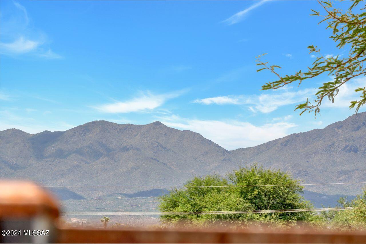 Casas Adobes Park (541-643) - Residential