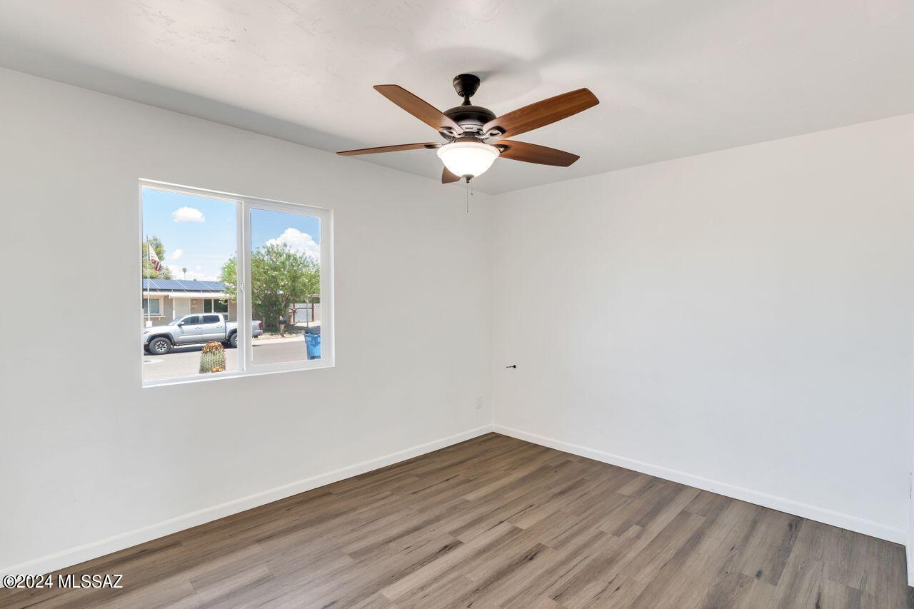 Casas Adobes Park (541-643) - Residential