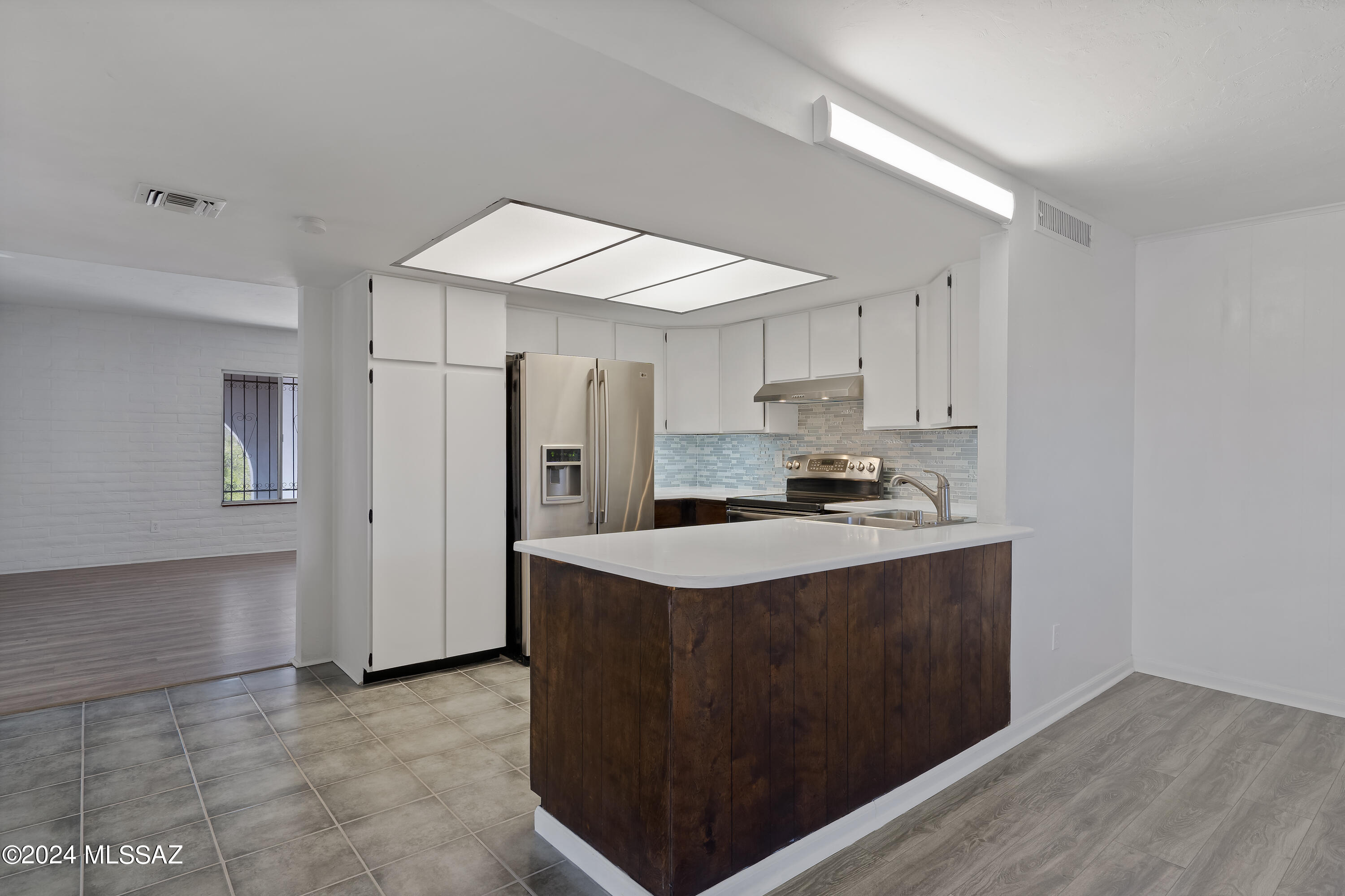 Unsubdivided - Residential