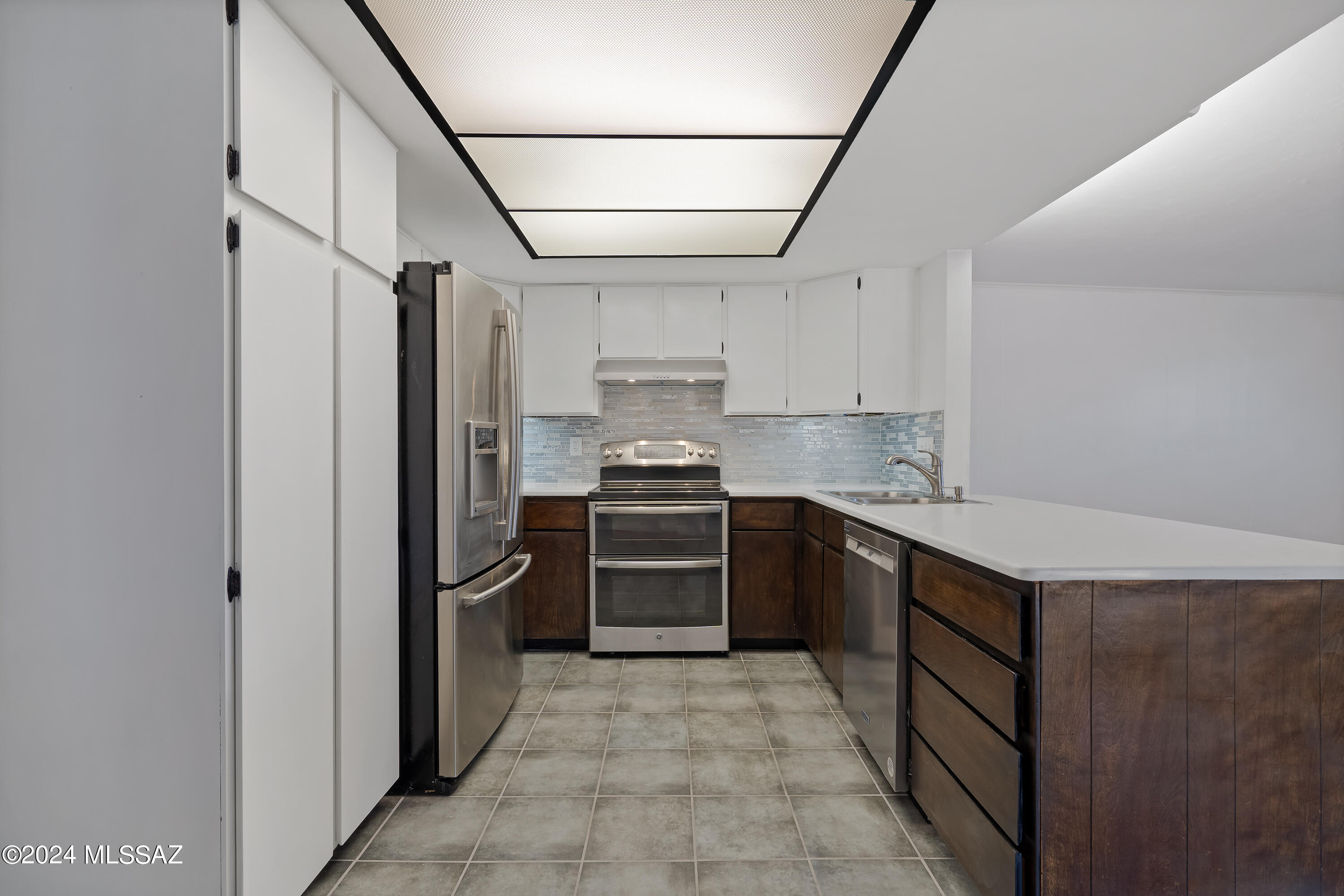 Unsubdivided - Residential