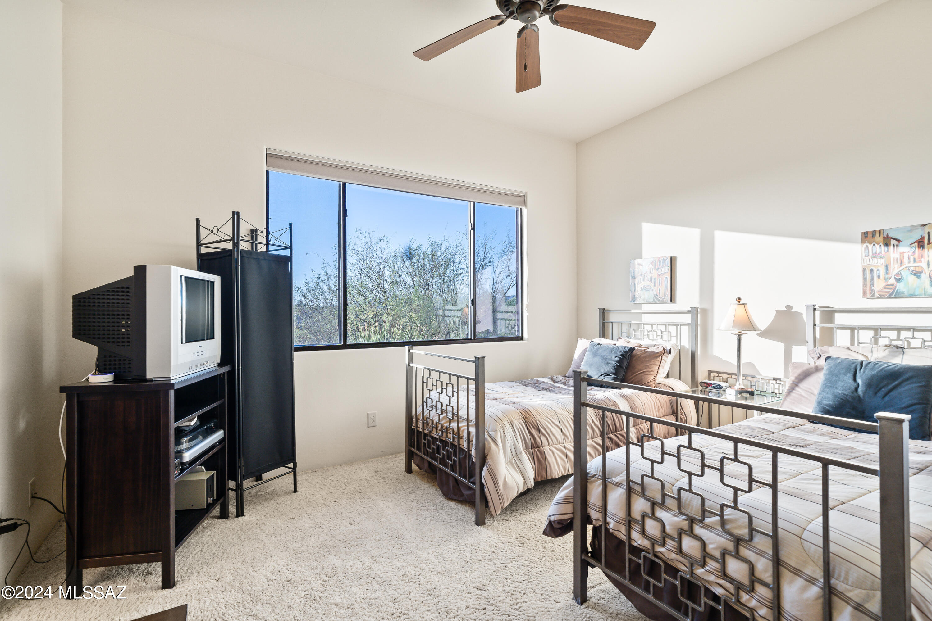 Canada Hills Estates (131-133) - Residential