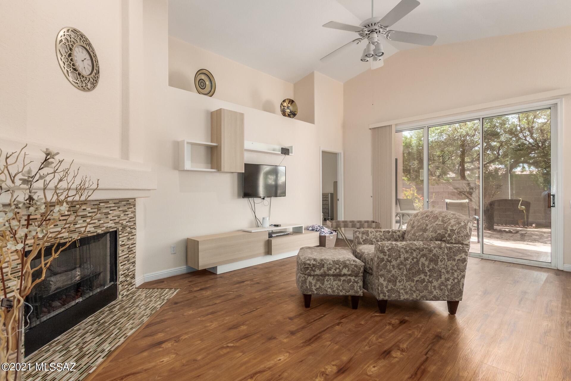 Bristol Park Resubdivision (1-83) - Residential