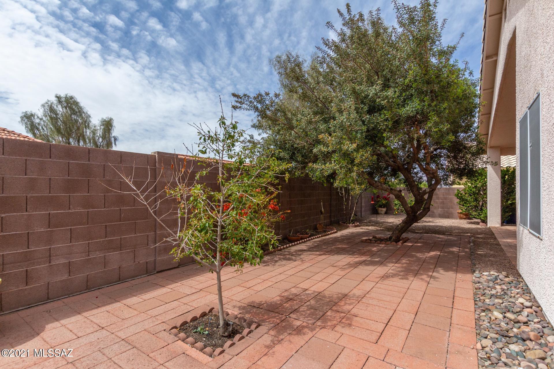 Bristol Park Resubdivision (1-83) - Residential