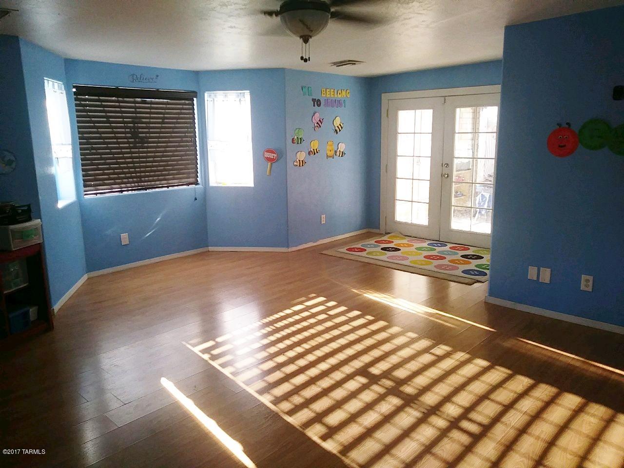 Ray Subdivision - Residential