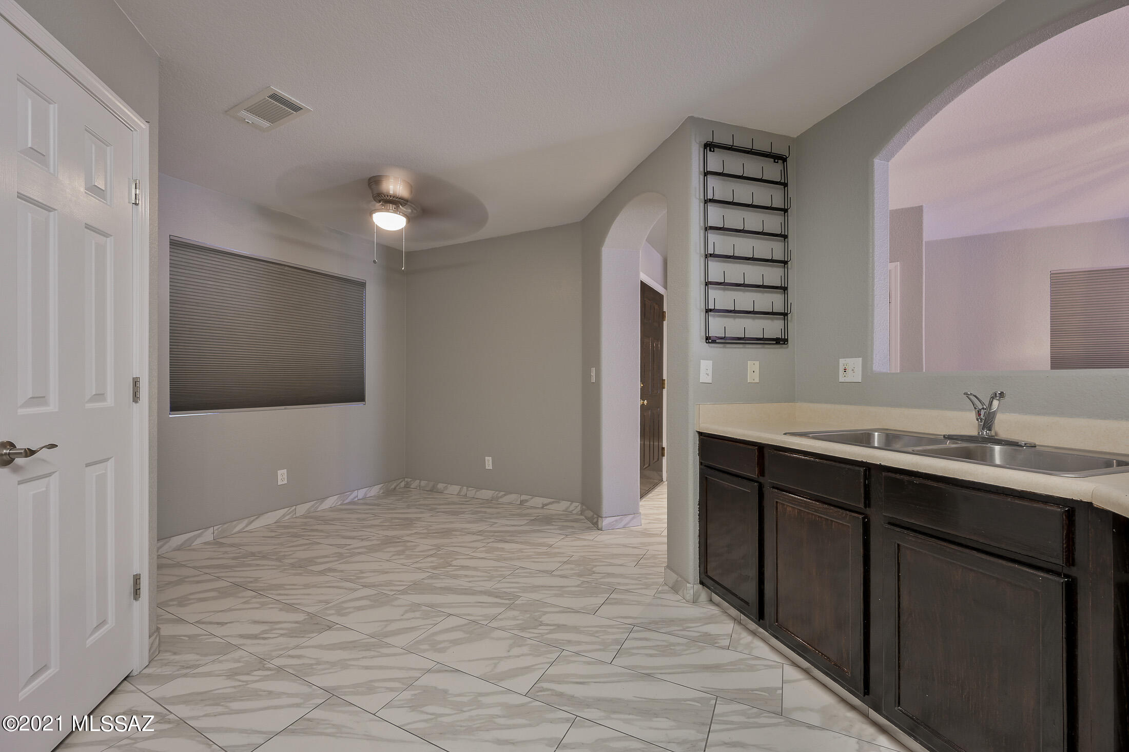Harrison Shadows (1-42) - Residential