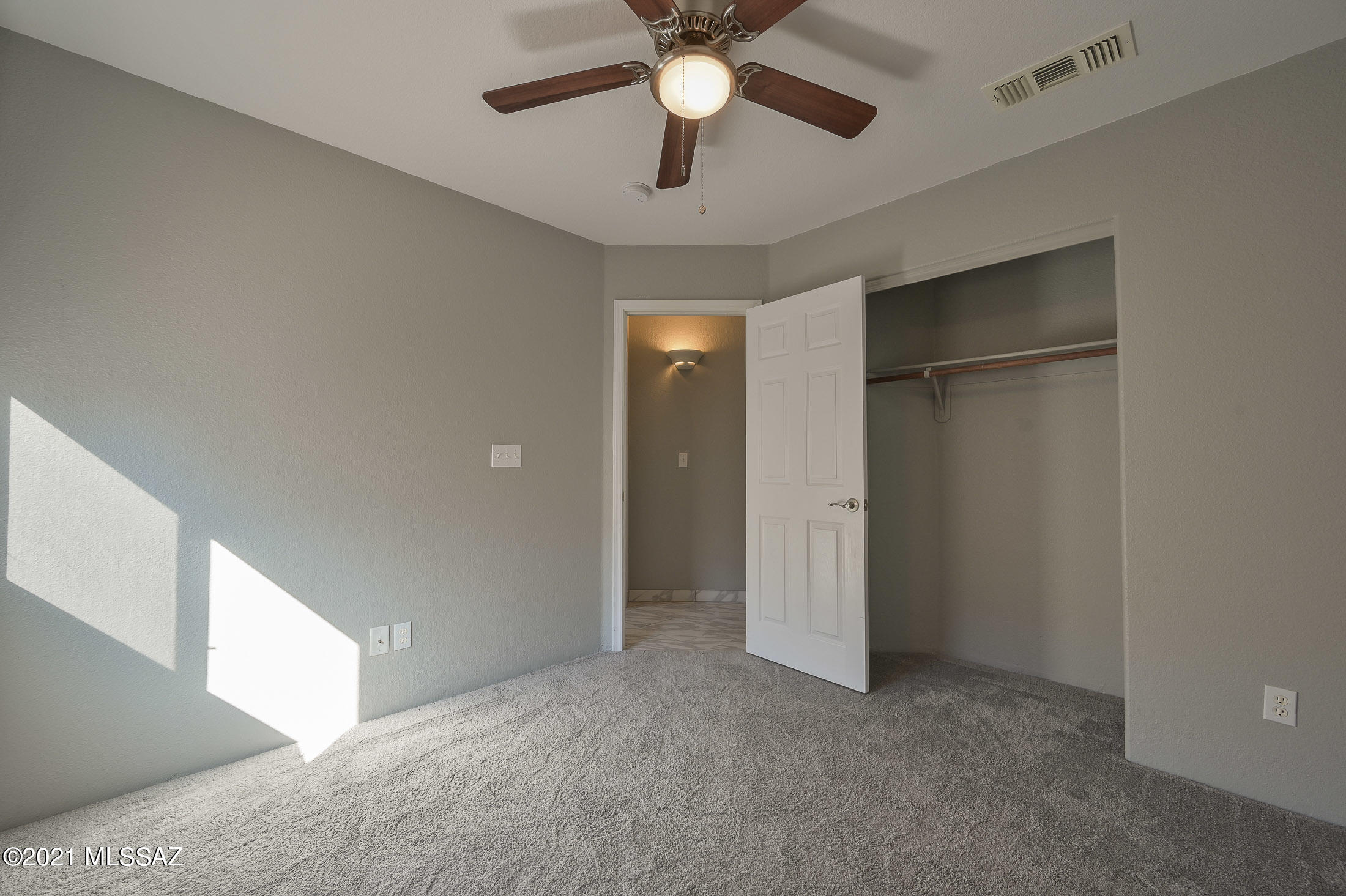Harrison Shadows (1-42) - Residential
