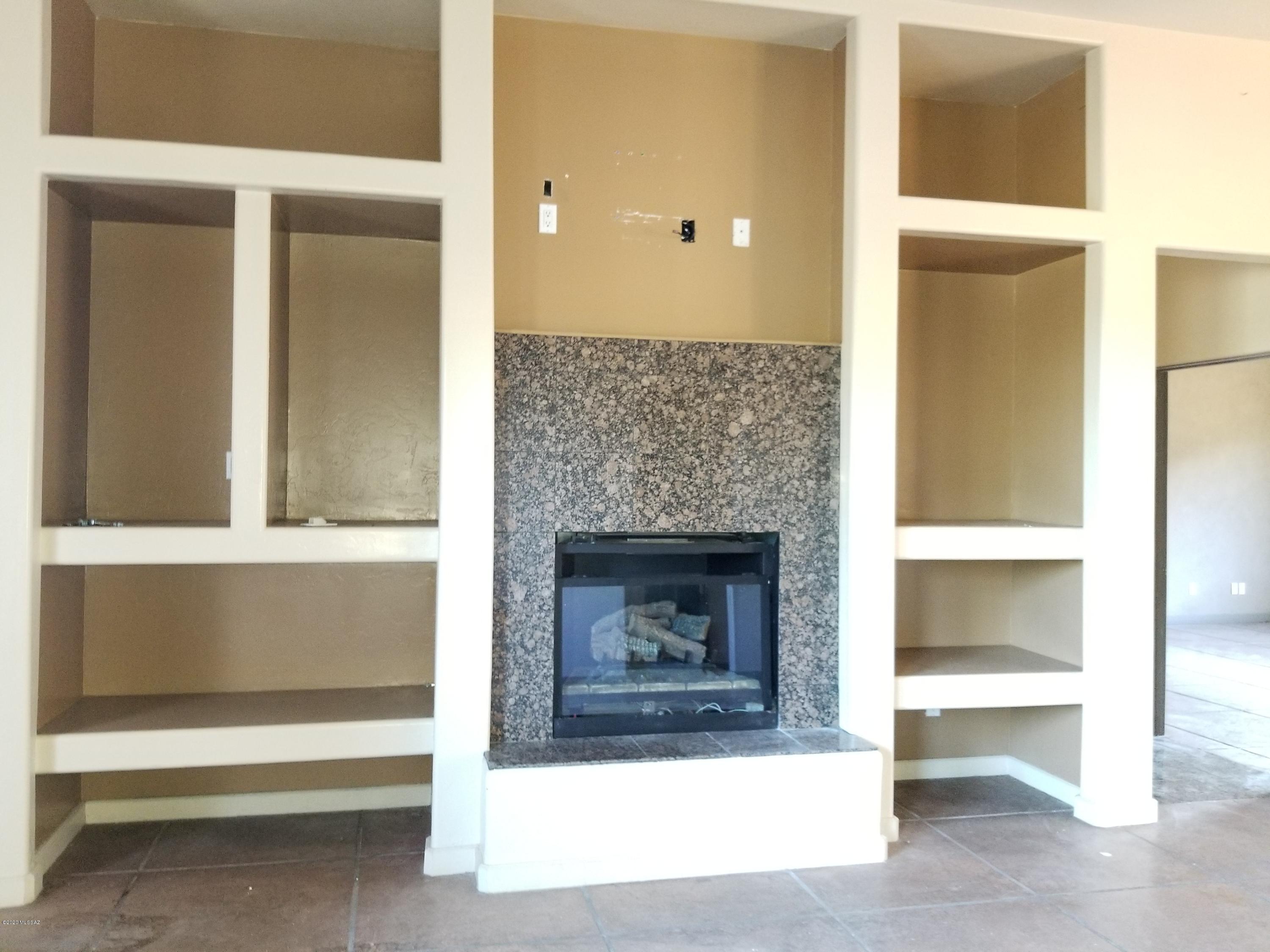 Rio Rico Villas 13 - Residential