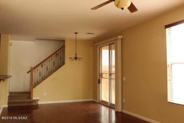 Presidio Del Cielo (1-425) - Residential Lease