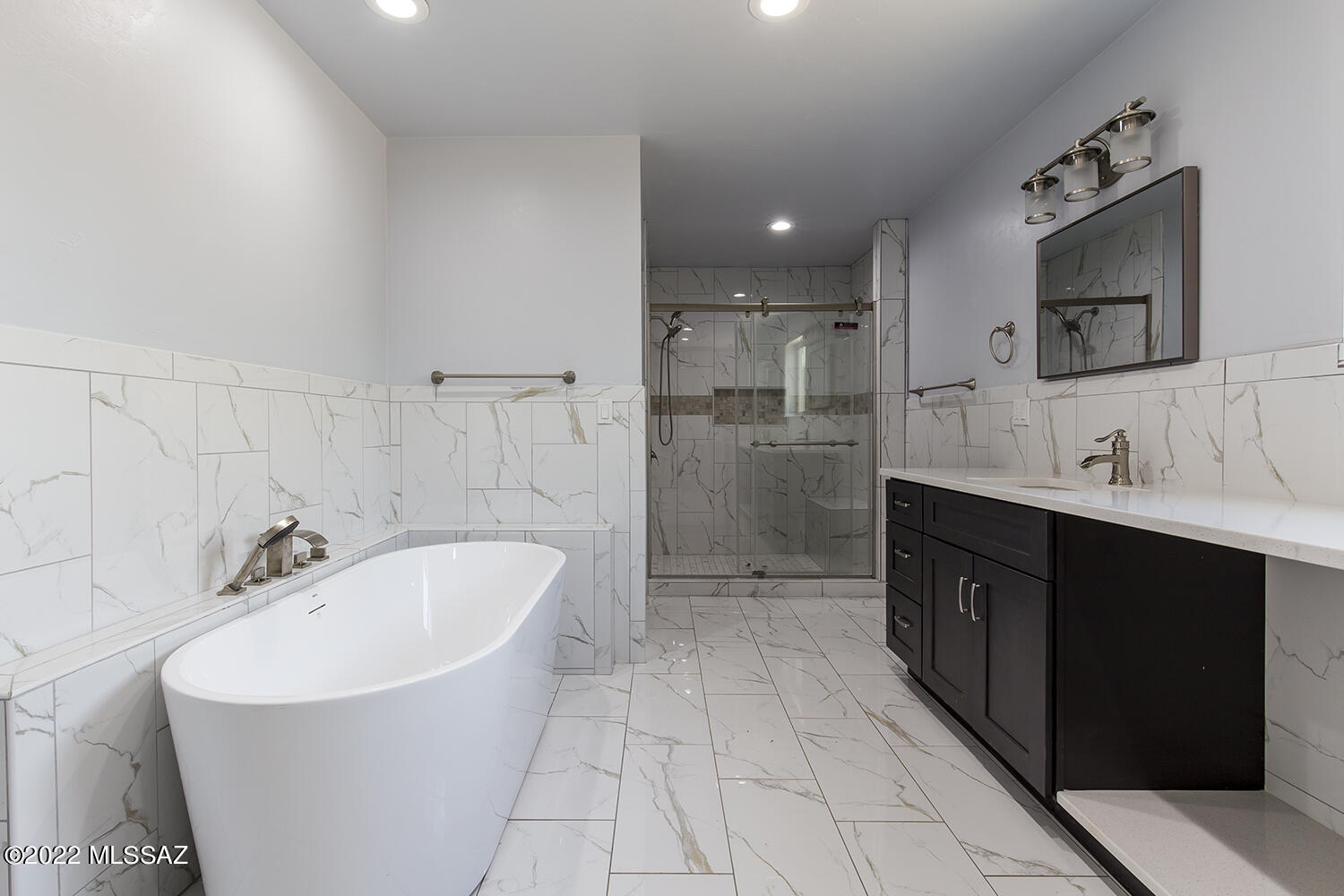 Casa Solariega - Residential Lease