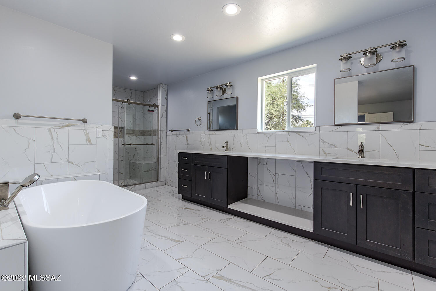Casa Solariega - Residential Lease