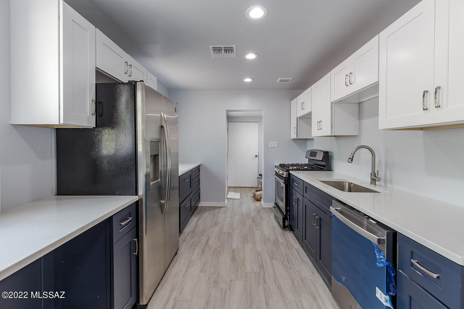 Casa Solariega - Residential Lease