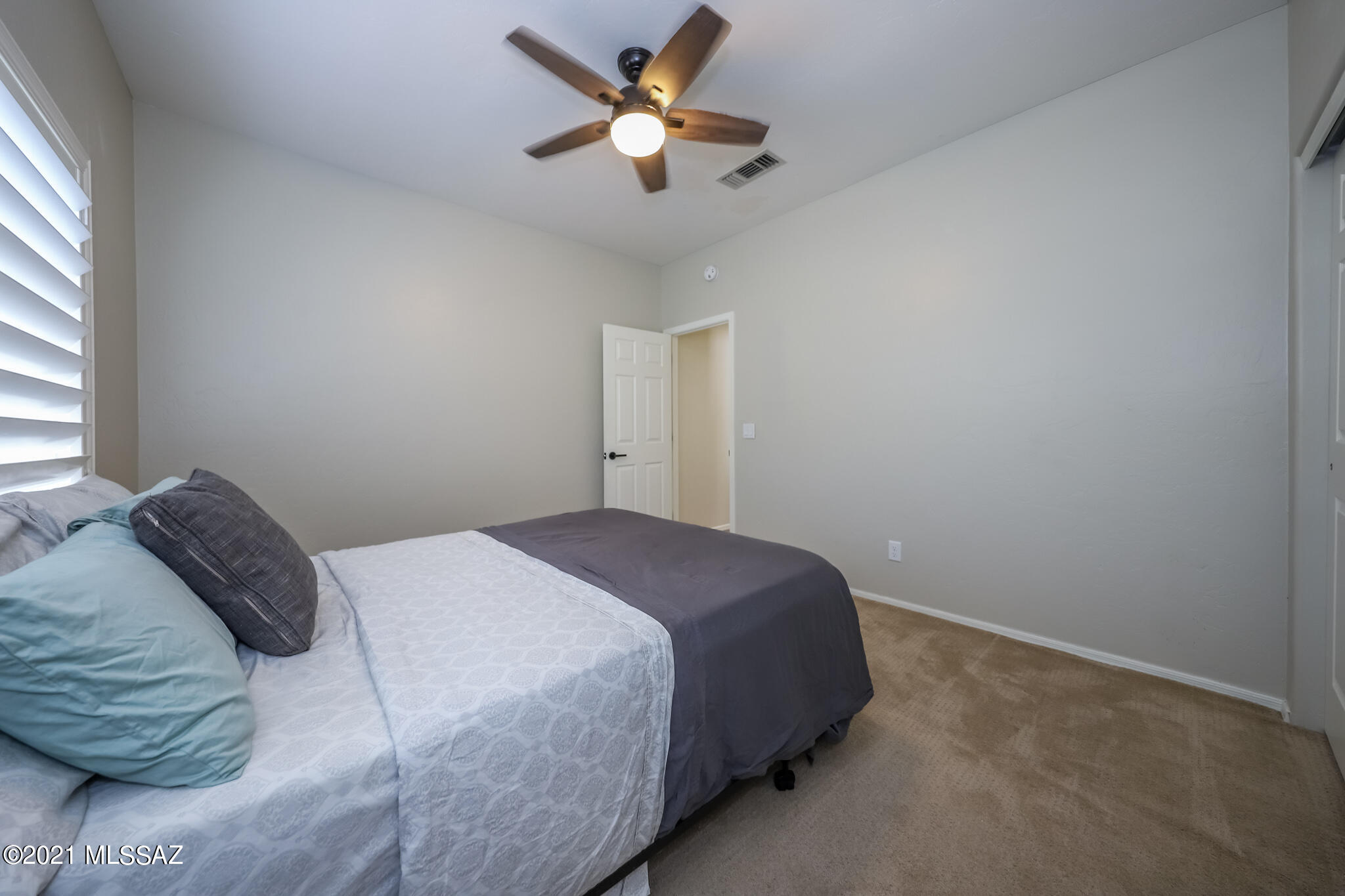 Sabino Creek (1-98) - Residential Lease