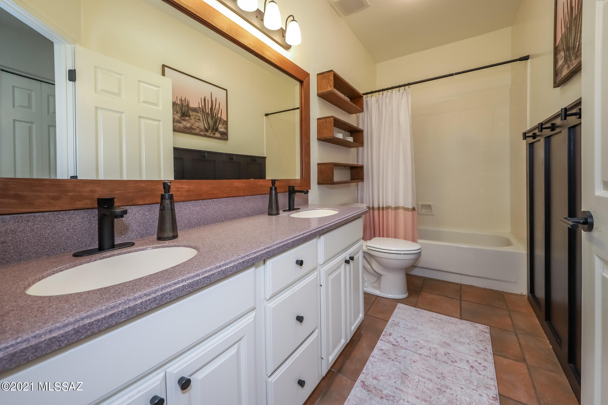 Sabino Creek (1-98) - Residential Lease
