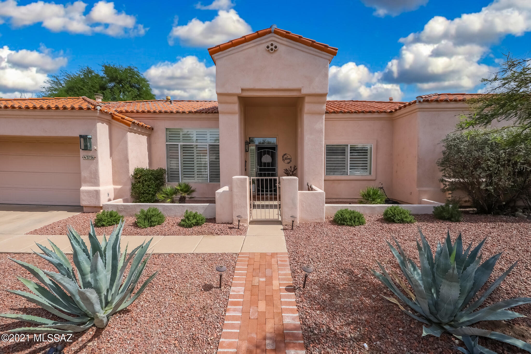 Sabino Creek (1-98) - Residential Lease