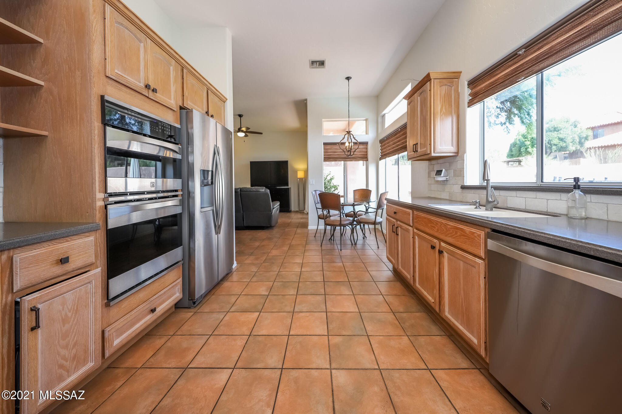 Sabino Creek (1-98) - Residential Lease