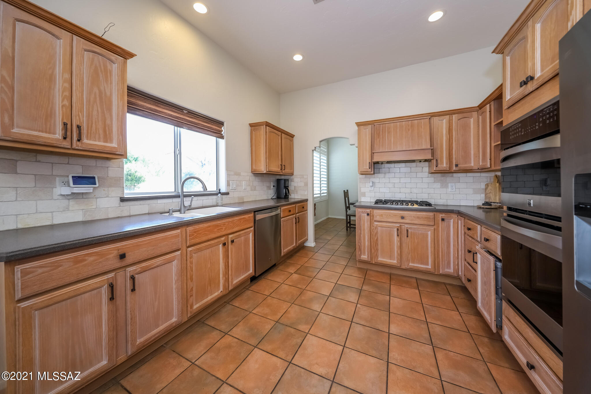 Sabino Creek (1-98) - Residential Lease