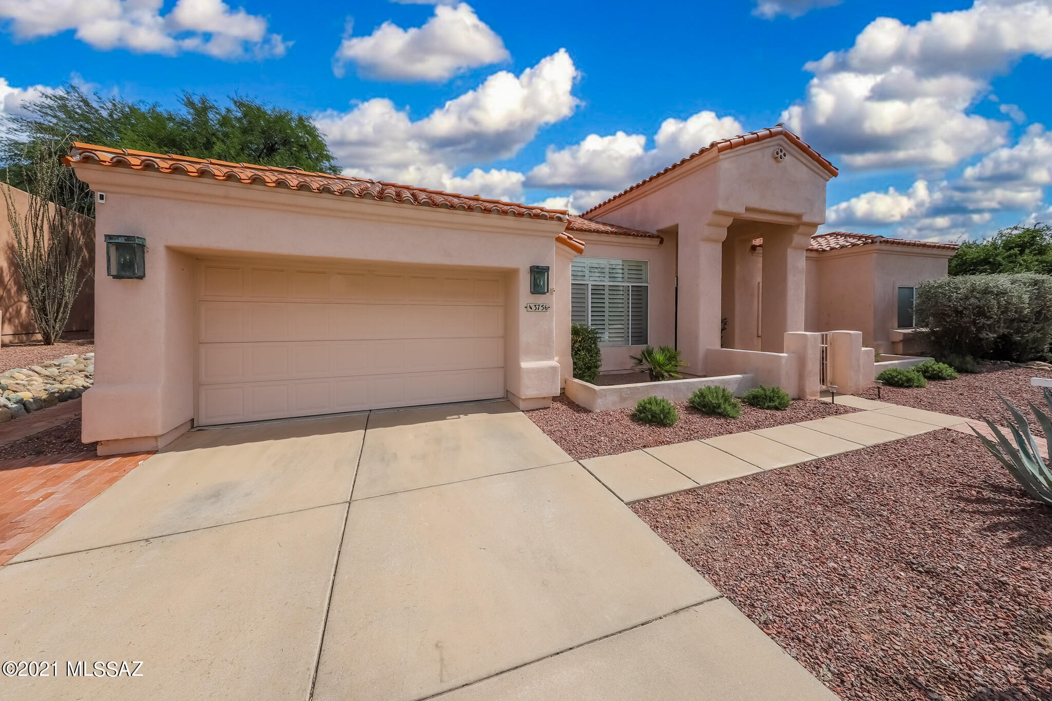 Sabino Creek (1-98) - Residential Lease