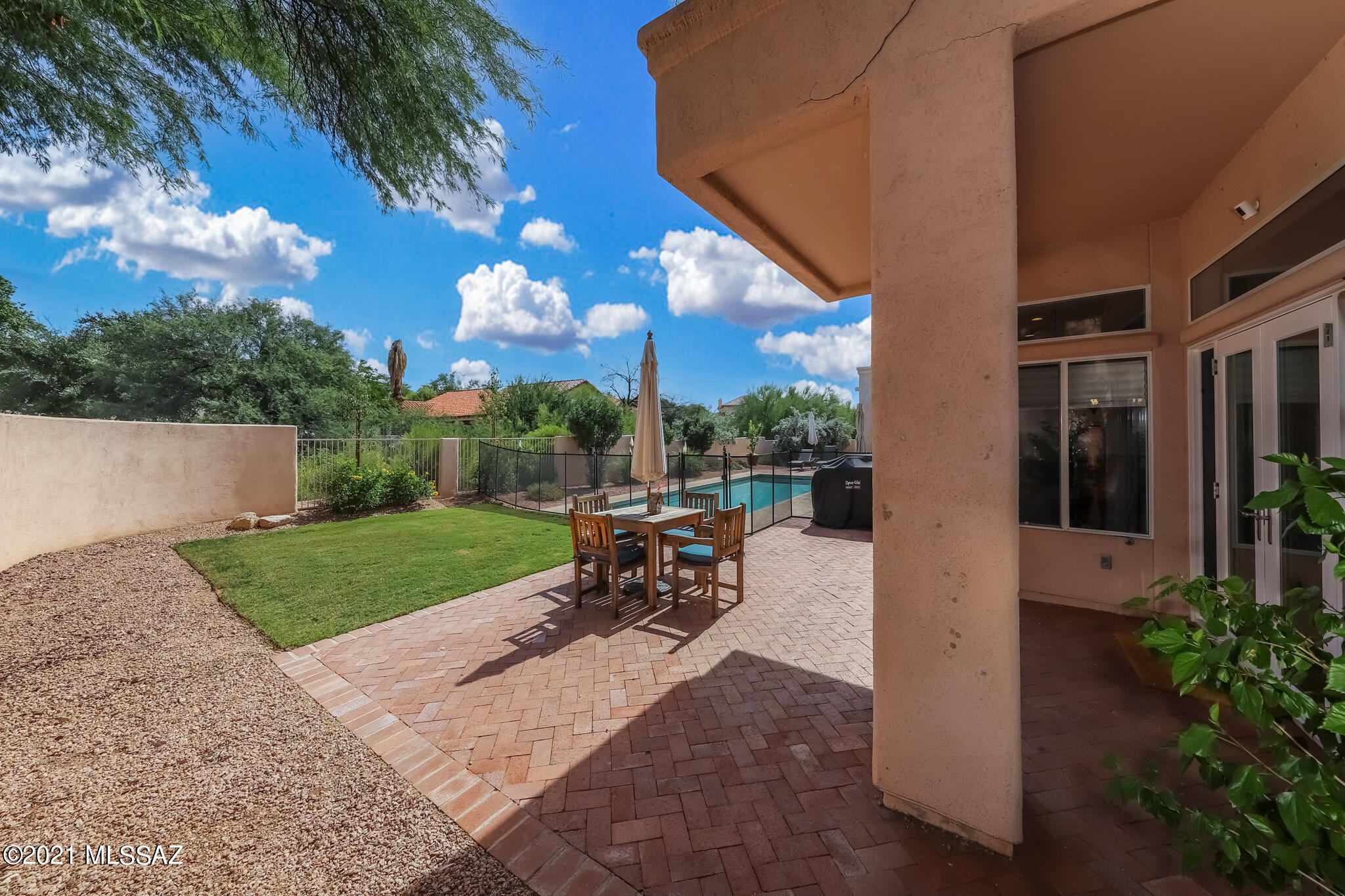 Sabino Creek (1-98) - Residential Lease