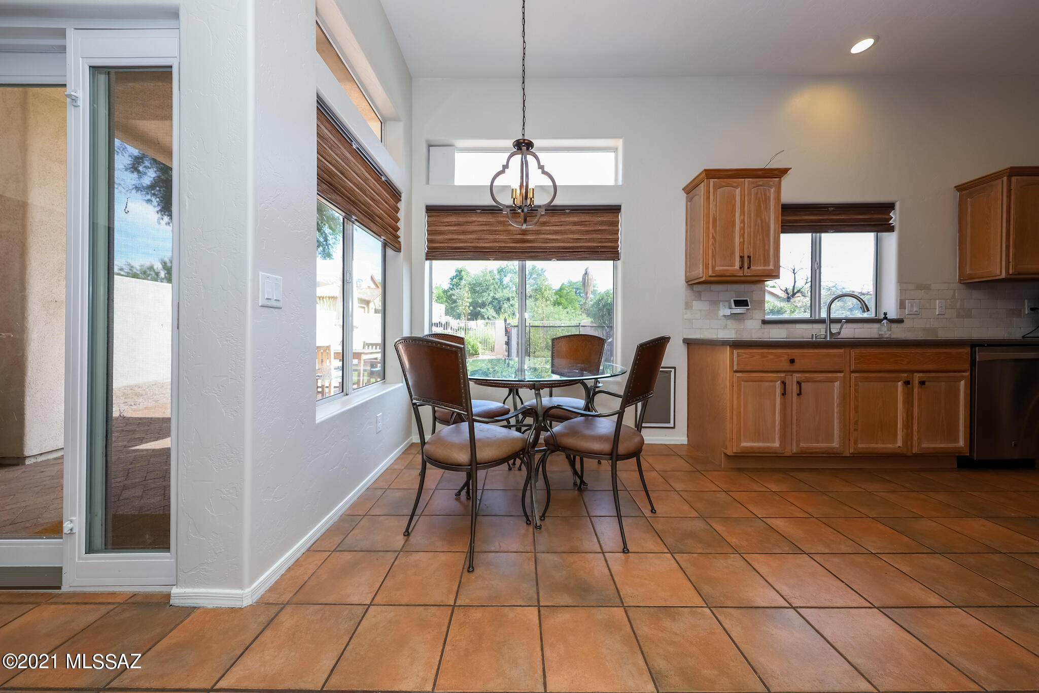 Sabino Creek (1-98) - Residential Lease