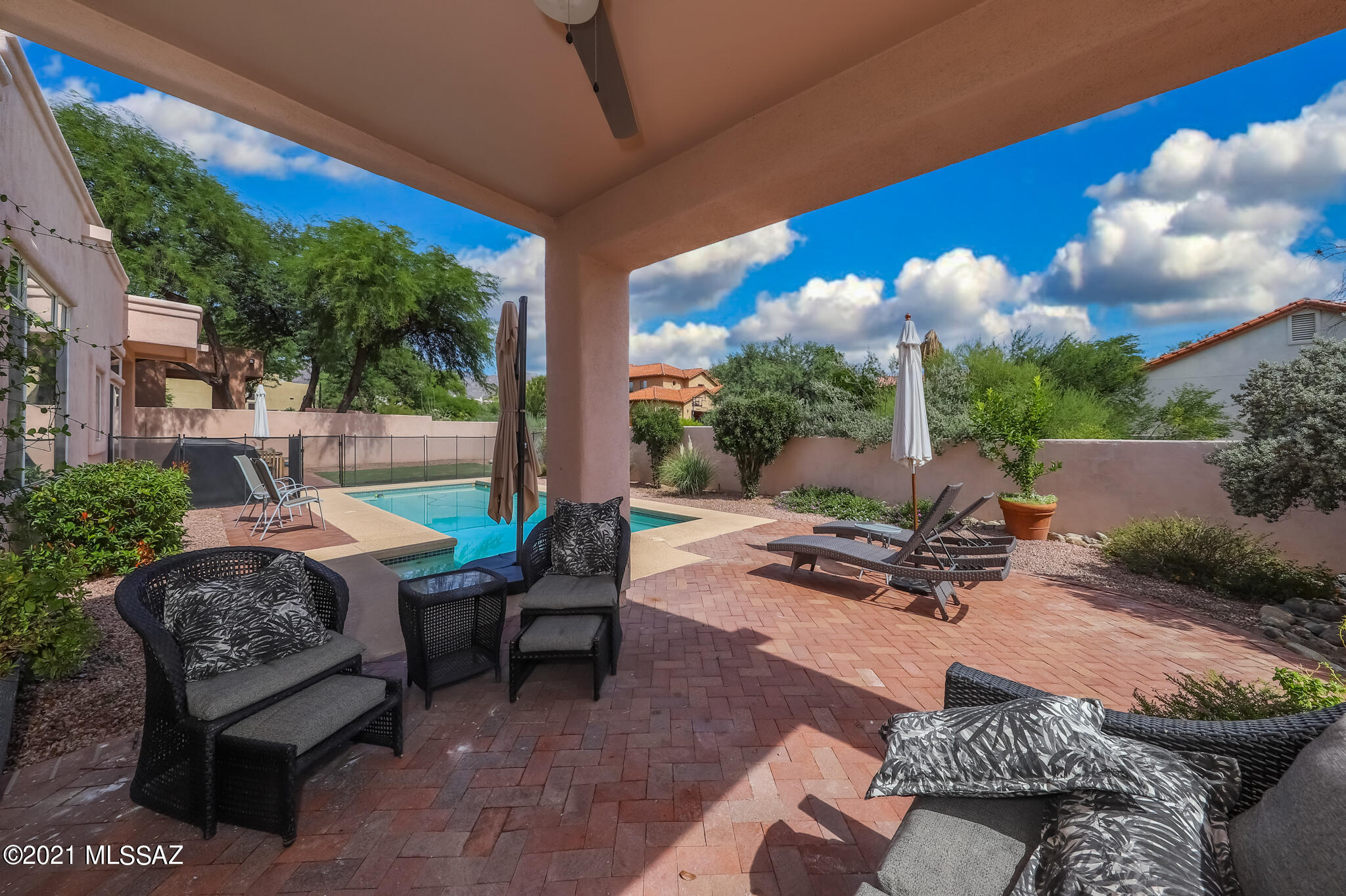Sabino Creek (1-98) - Residential Lease