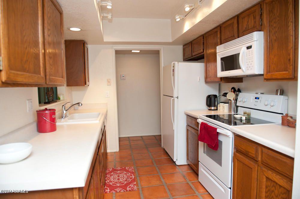 Haciendas Catalina Del Rey (1-174) - Residential Lease