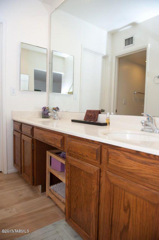 Haciendas Catalina Del Rey (1-174) - Residential Lease