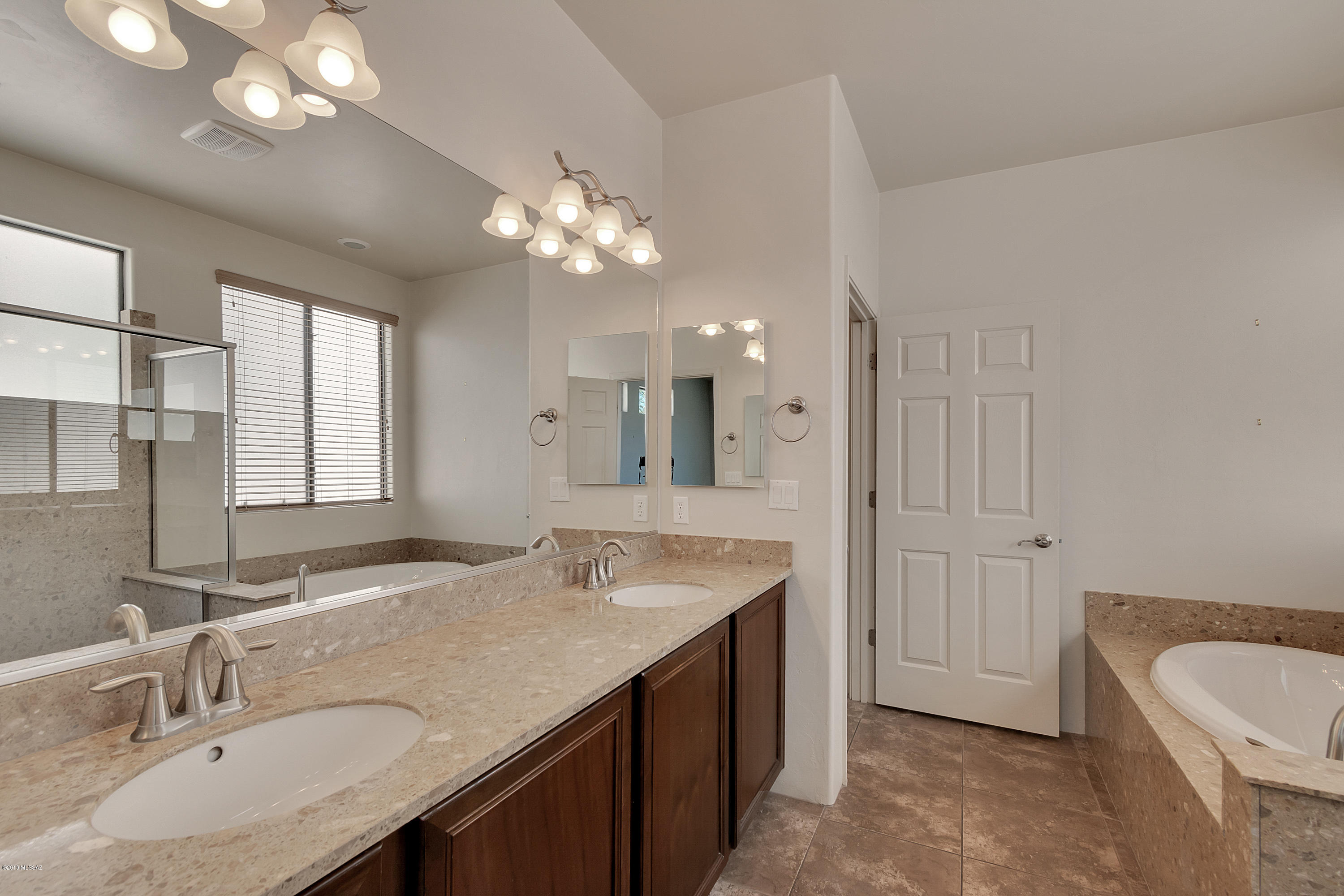 Beverly Terrace (1-18) - Residential