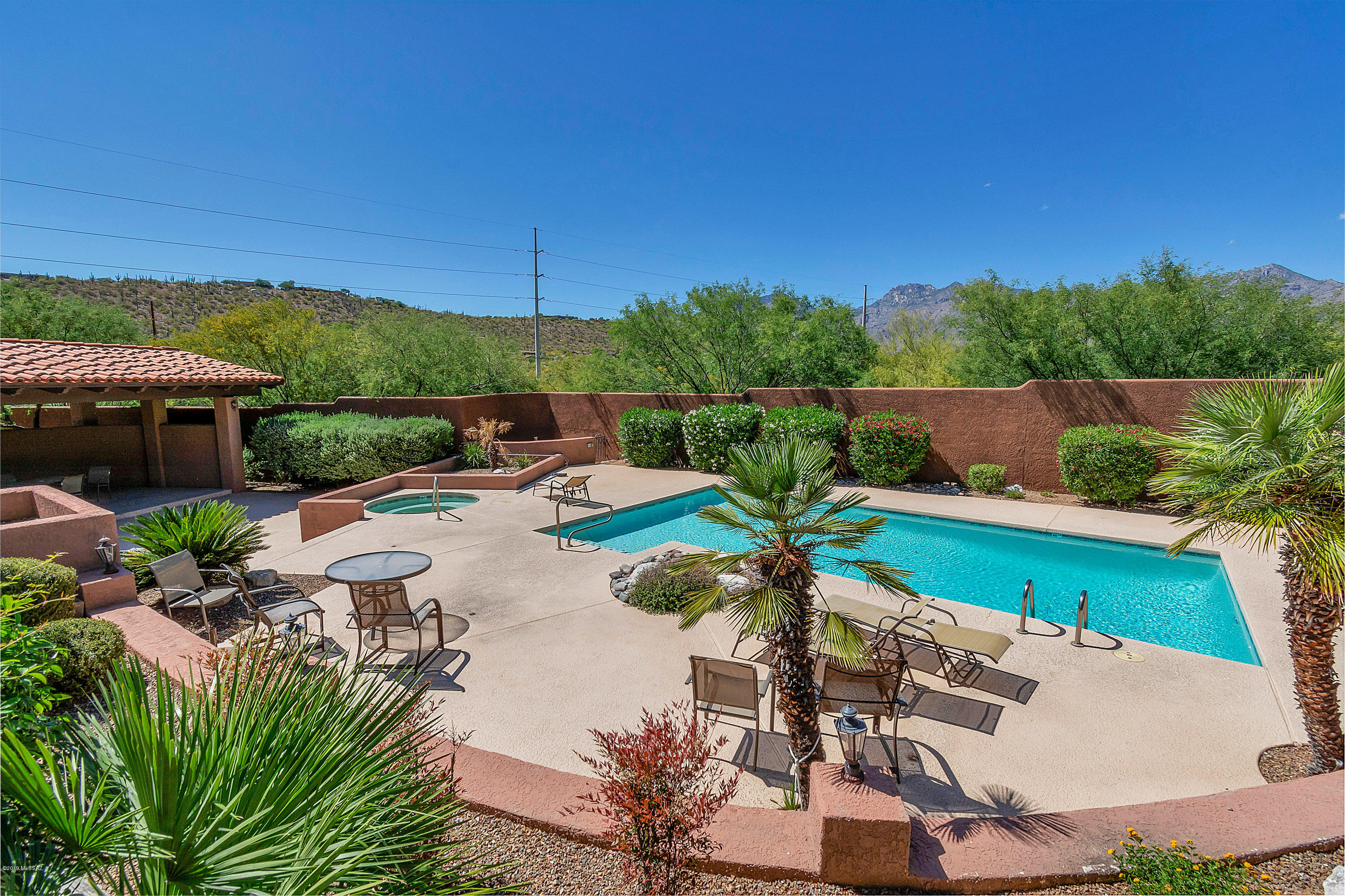 Beverly Terrace (1-18) - Residential