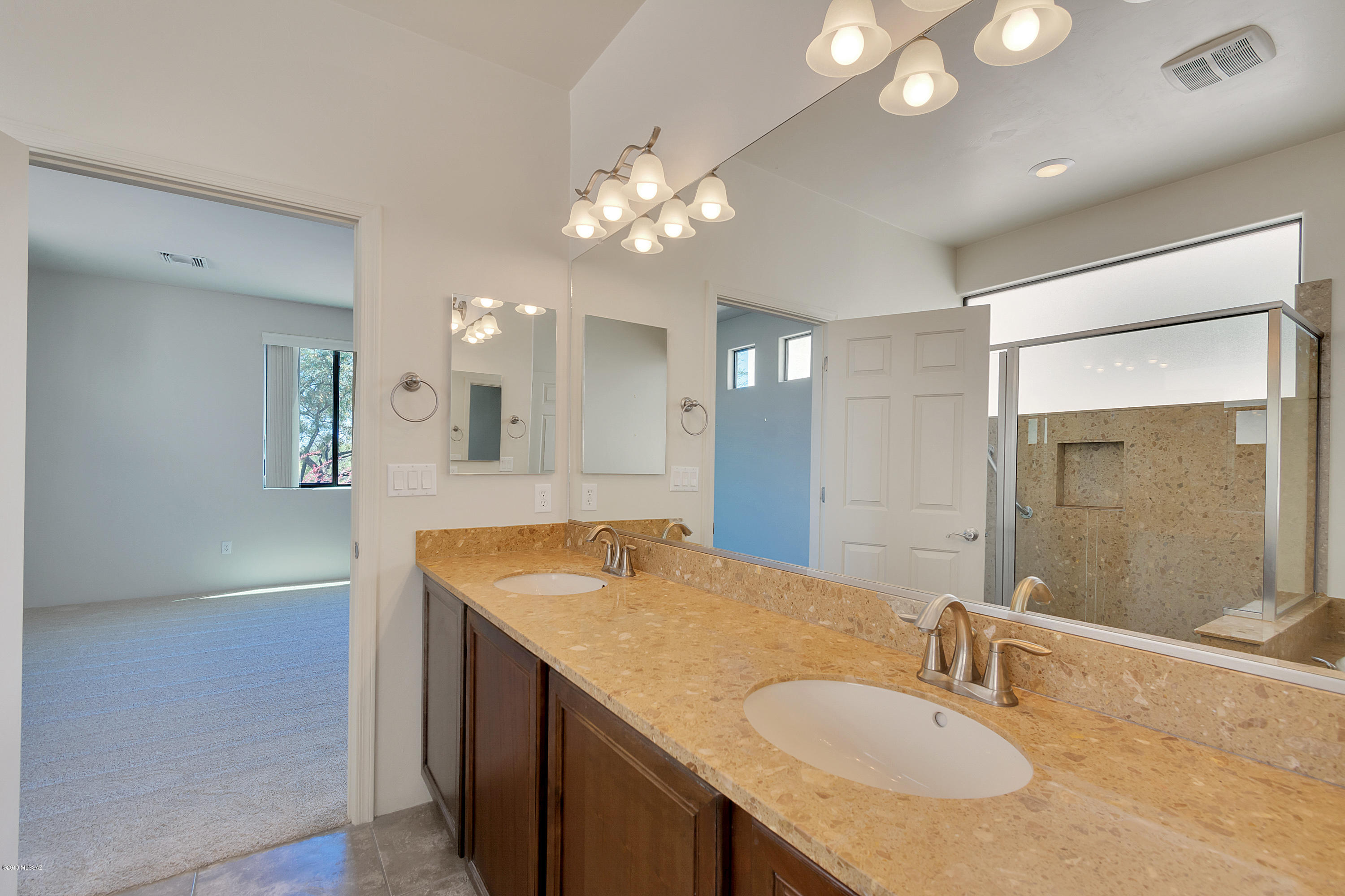 Beverly Terrace (1-18) - Residential