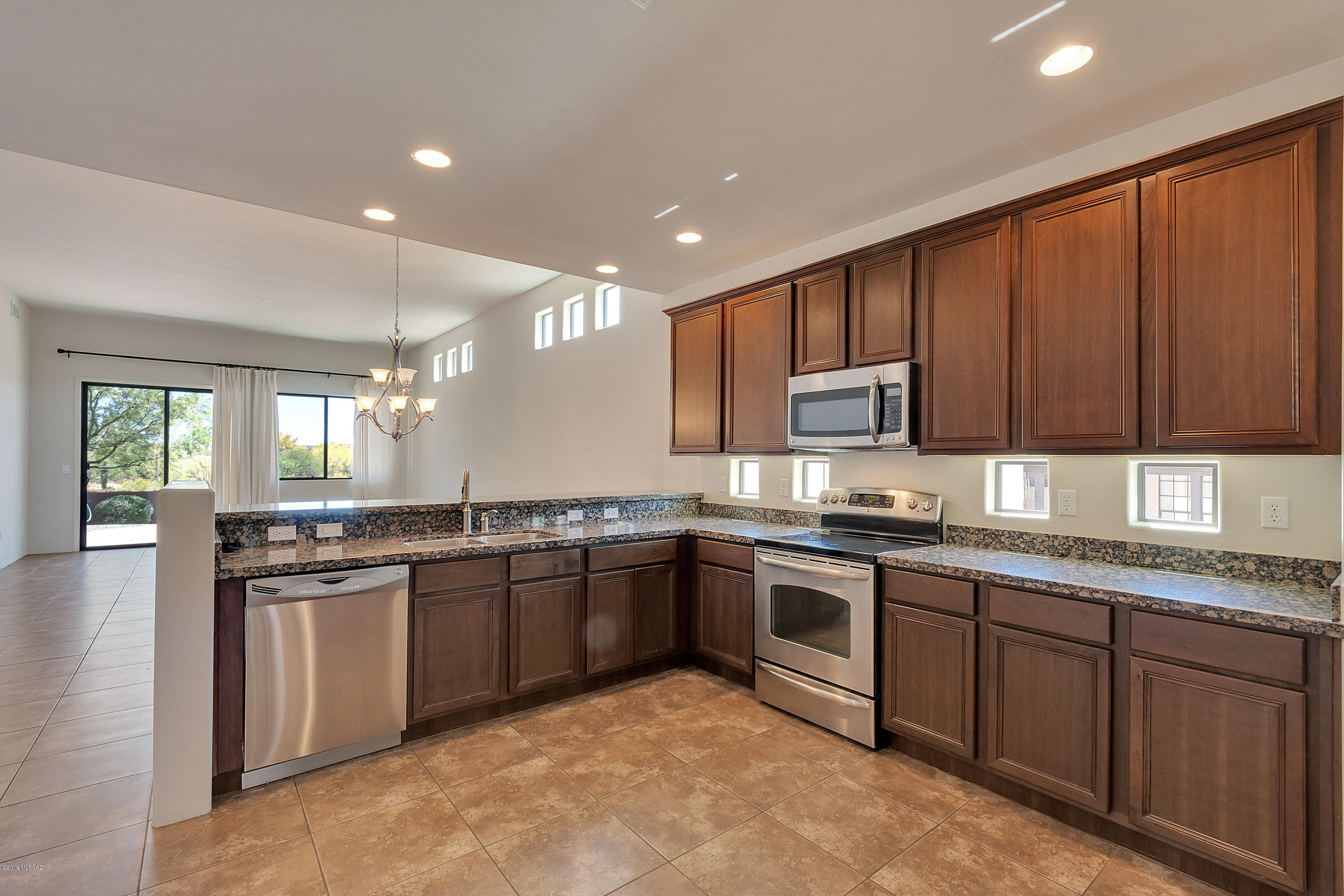 Beverly Terrace (1-18) - Residential