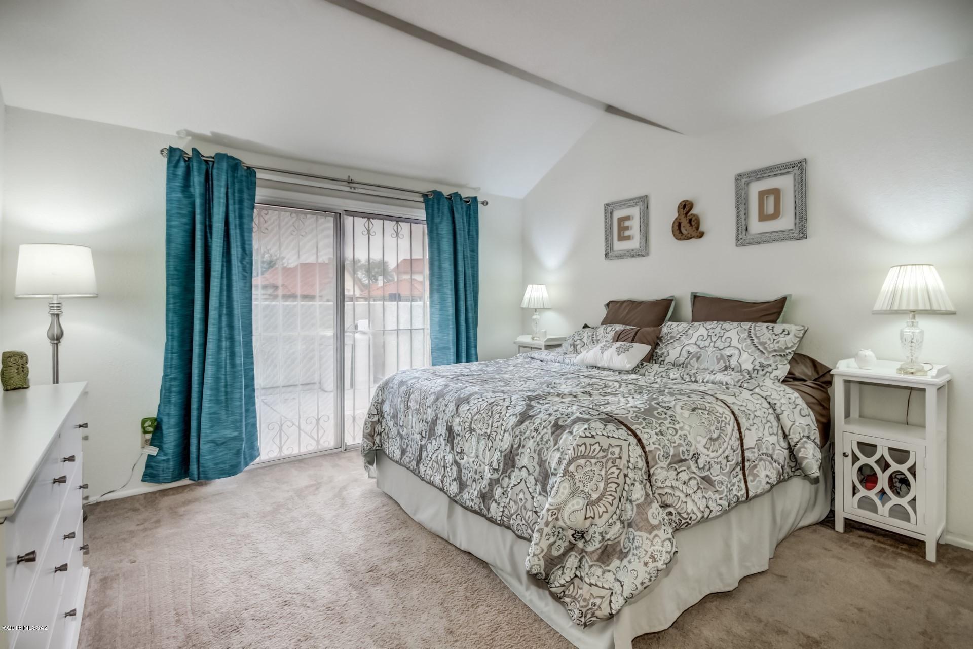 Elliott Homes At Rita Ranch (1-521) - Residential