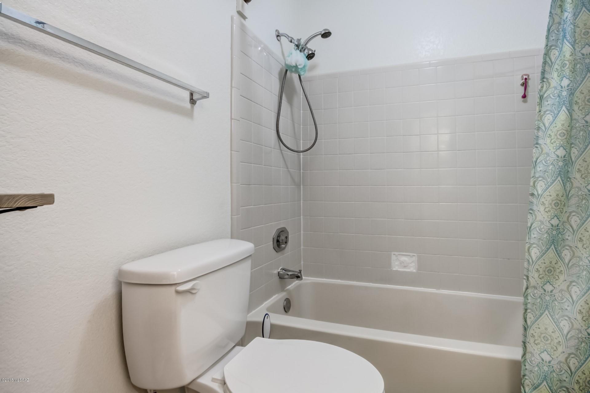 Elliott Homes At Rita Ranch (1-521) - Residential