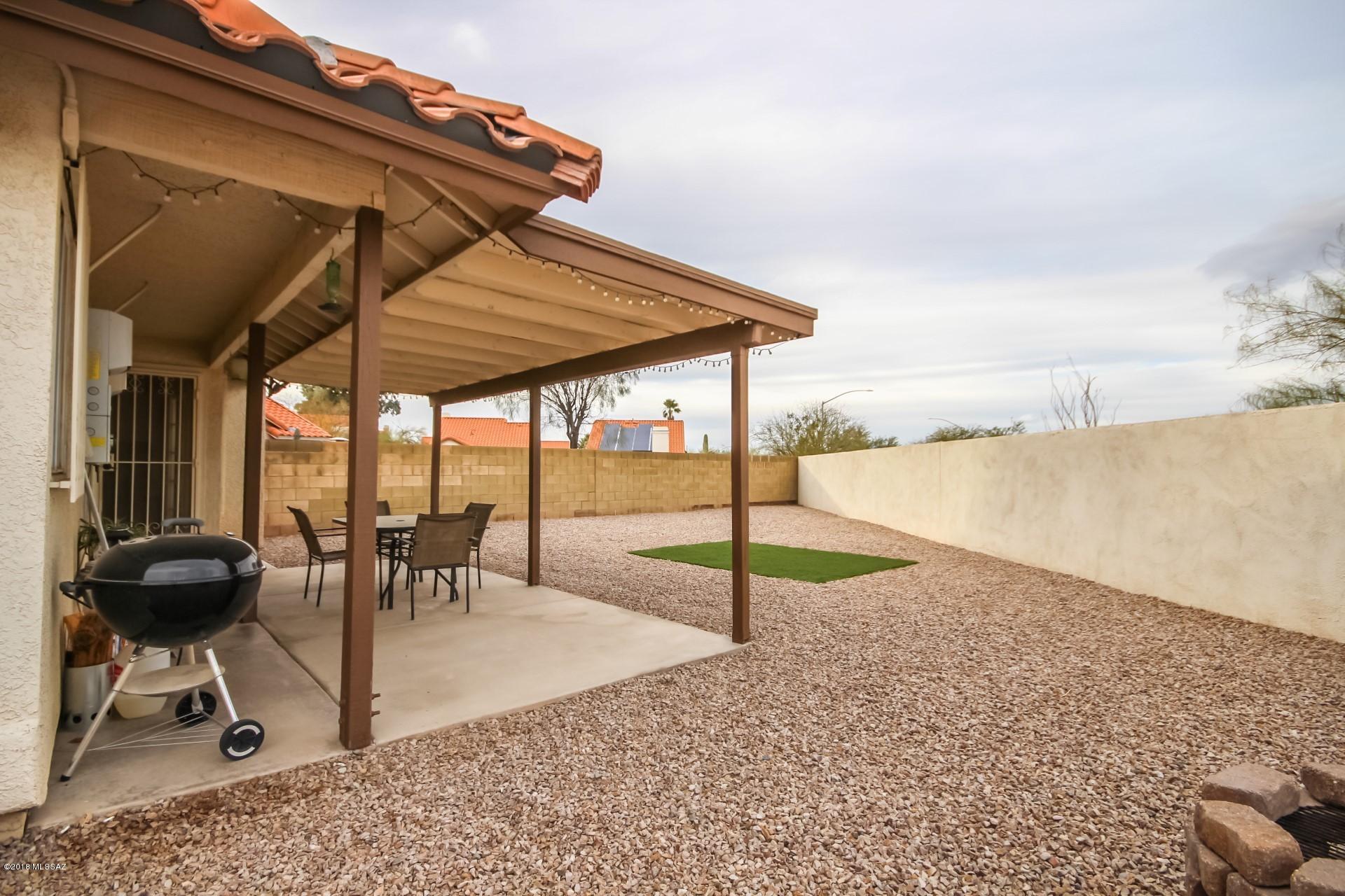 Elliott Homes At Rita Ranch (1-521) - Residential