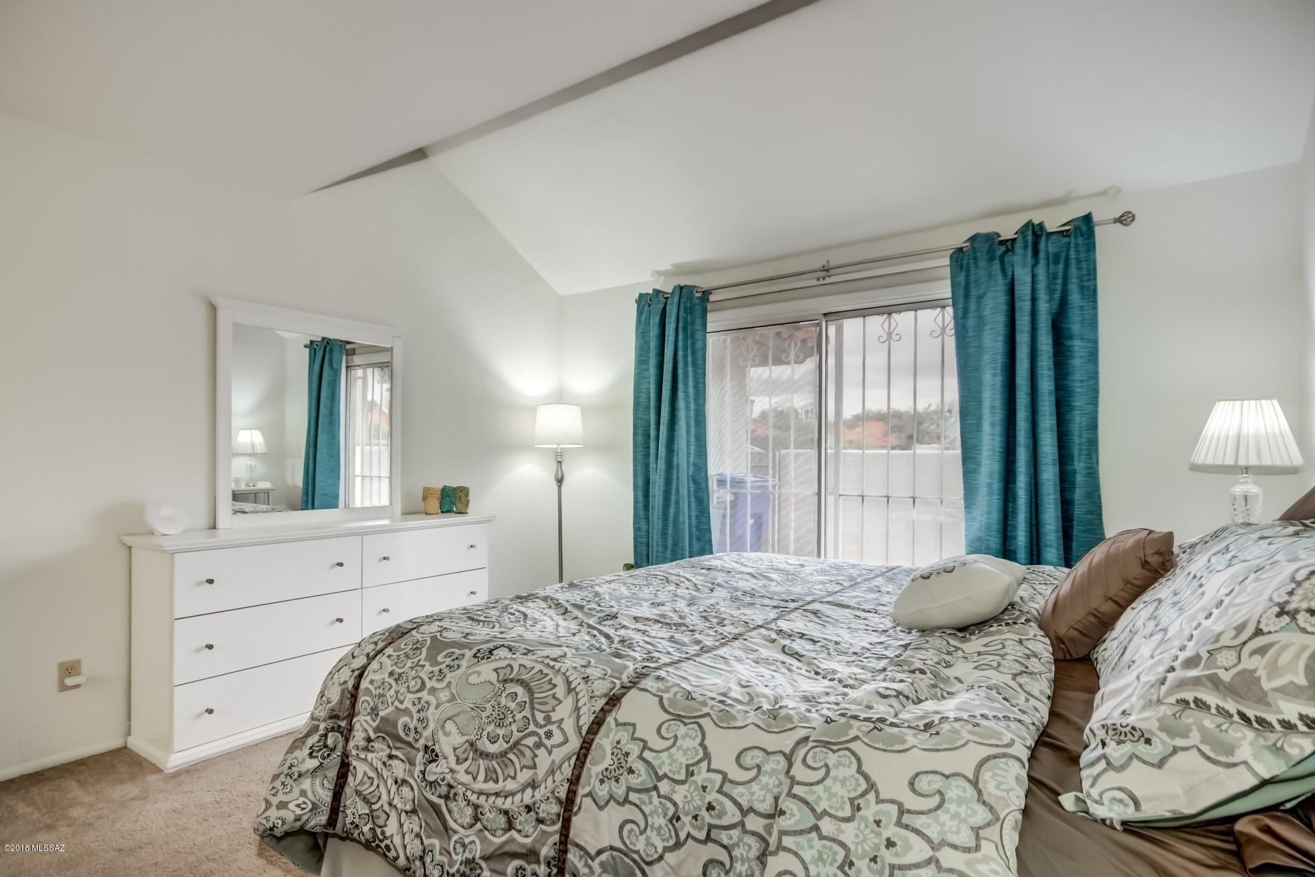 Elliott Homes At Rita Ranch (1-521) - Residential