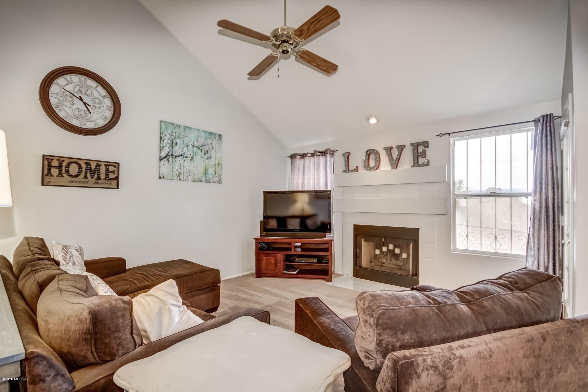 Elliott Homes At Rita Ranch (1-521) - Residential