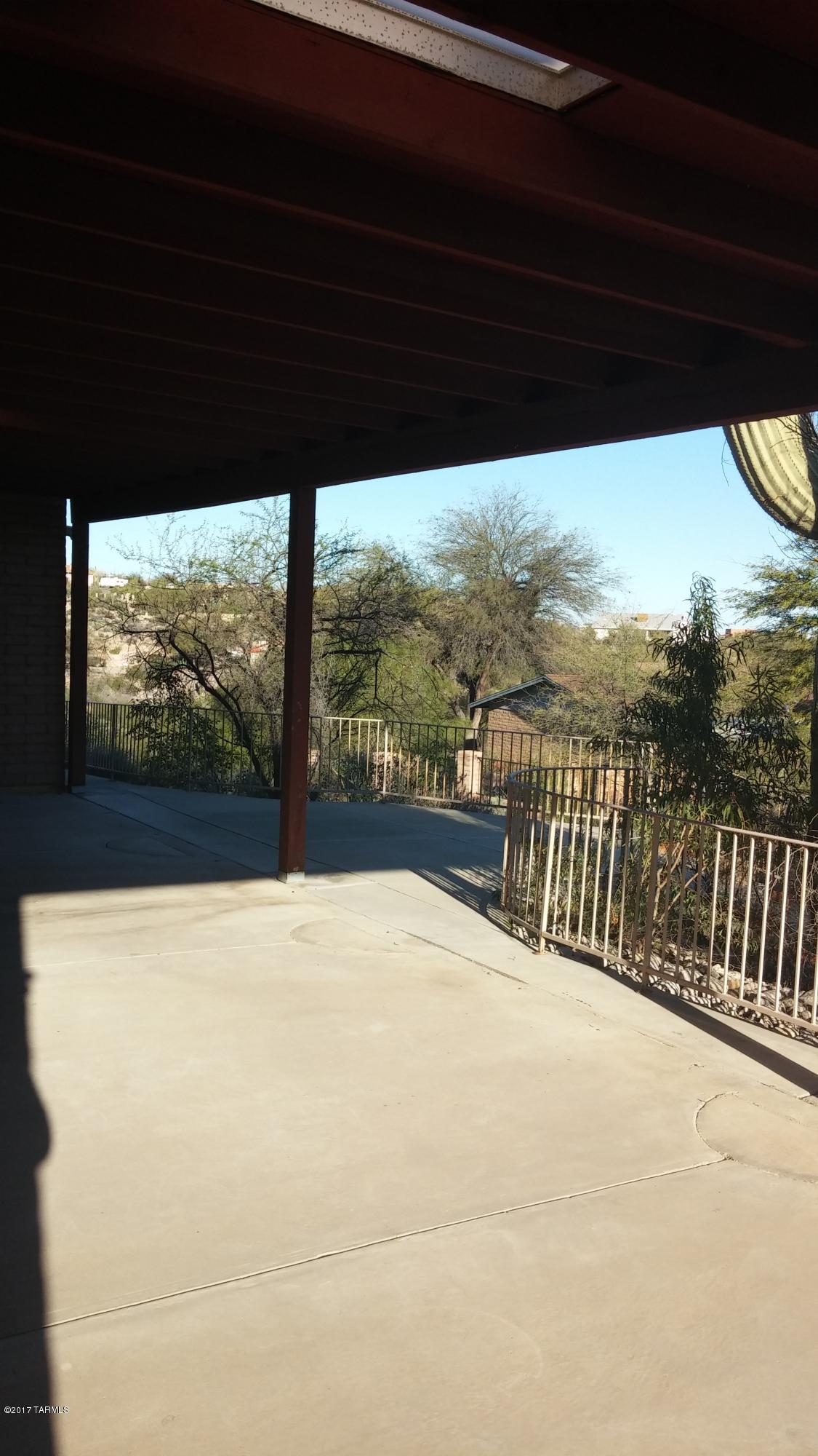 Del Cerro Estates 2 (1-35) - Residential Lease