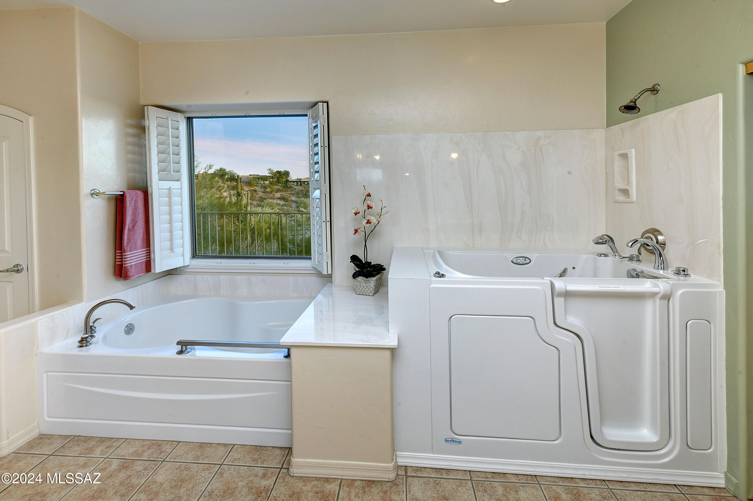River View Estates (1-101) - Residential