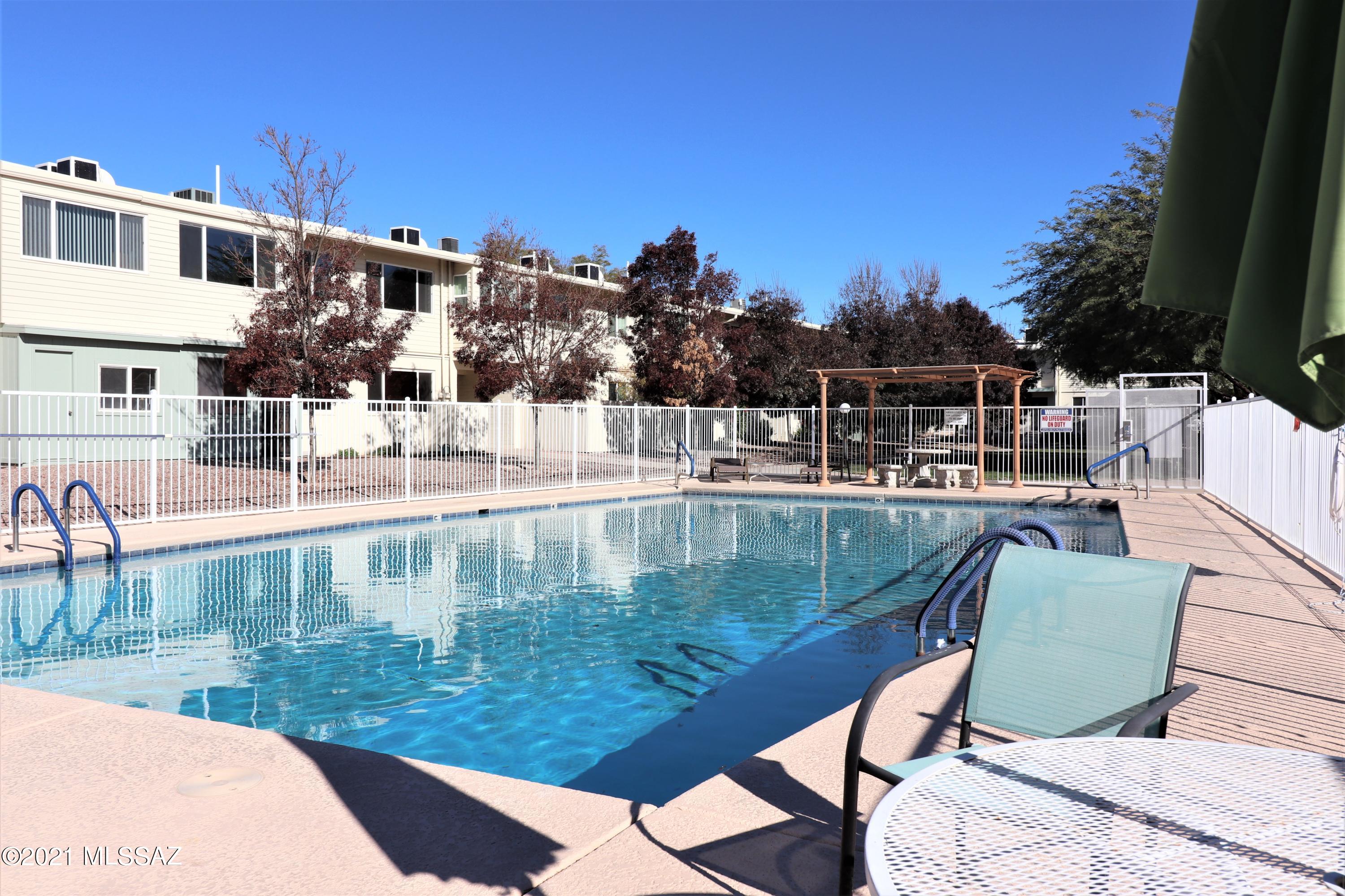 Sherwood Village Terrace (171-230) - Residential
