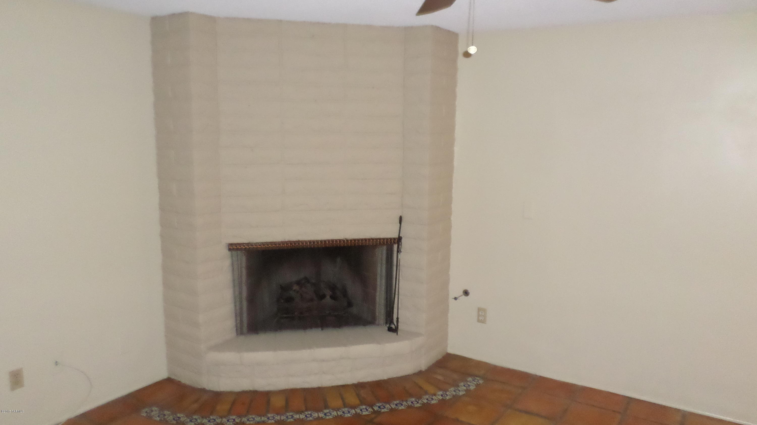 Hermosa Highlands (66-146) - Residential