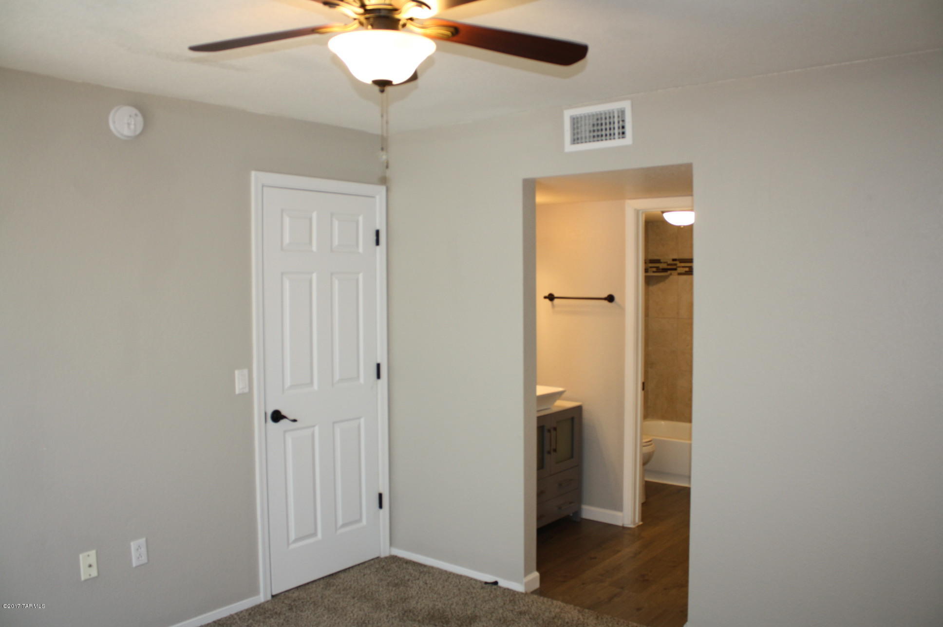 Villas at Sabino Canyon Condominiums - Residential
