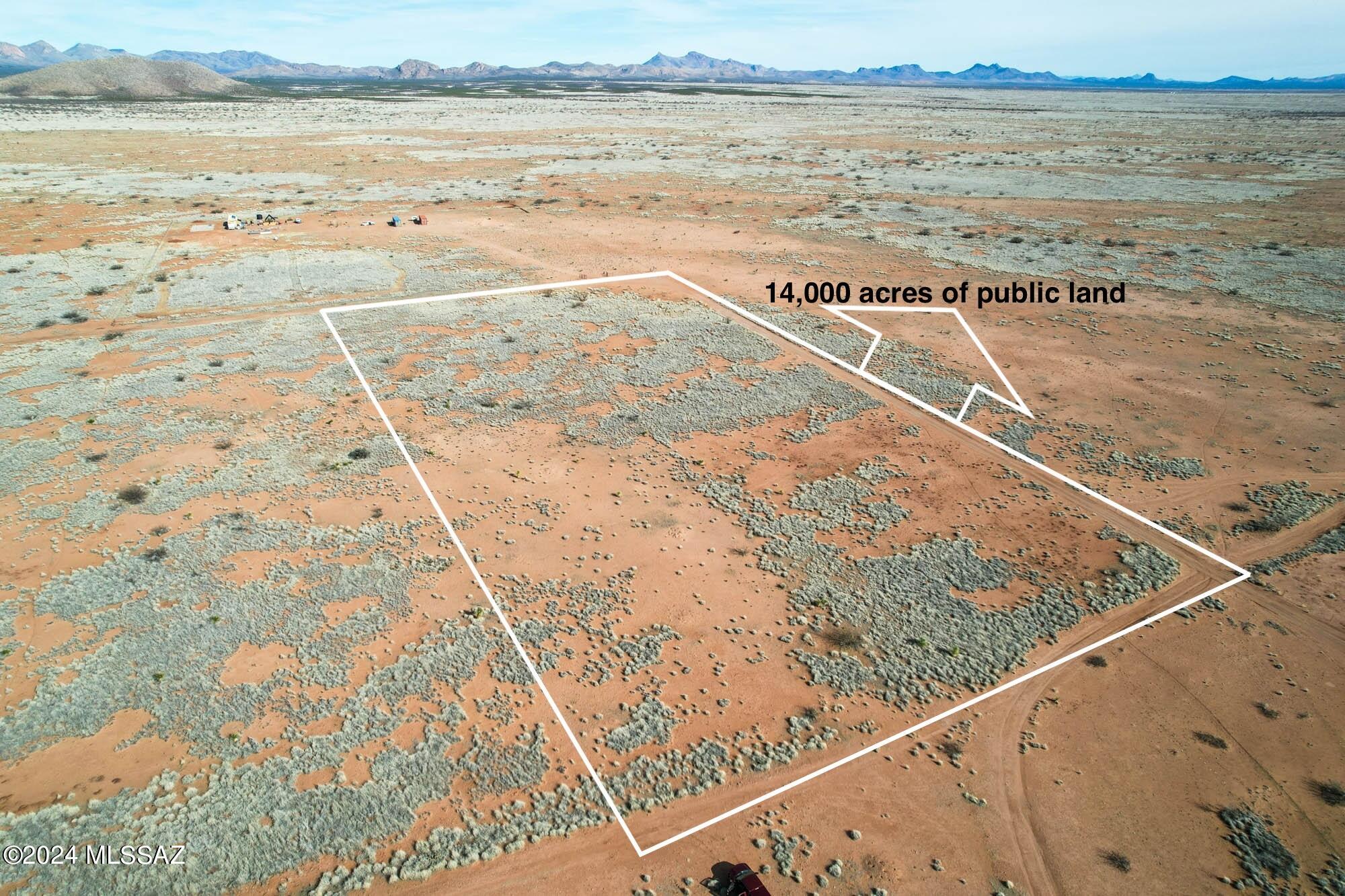 4.21 acres of RU-4 zoned Beautiful flat buildable lot. SELLER Finance $2900 down for 3 years payment of $193.32 plus Pioneer Title Processing fee and property tax impounds. Don't miss this ideal spot to start your off grid dream. This wont last.