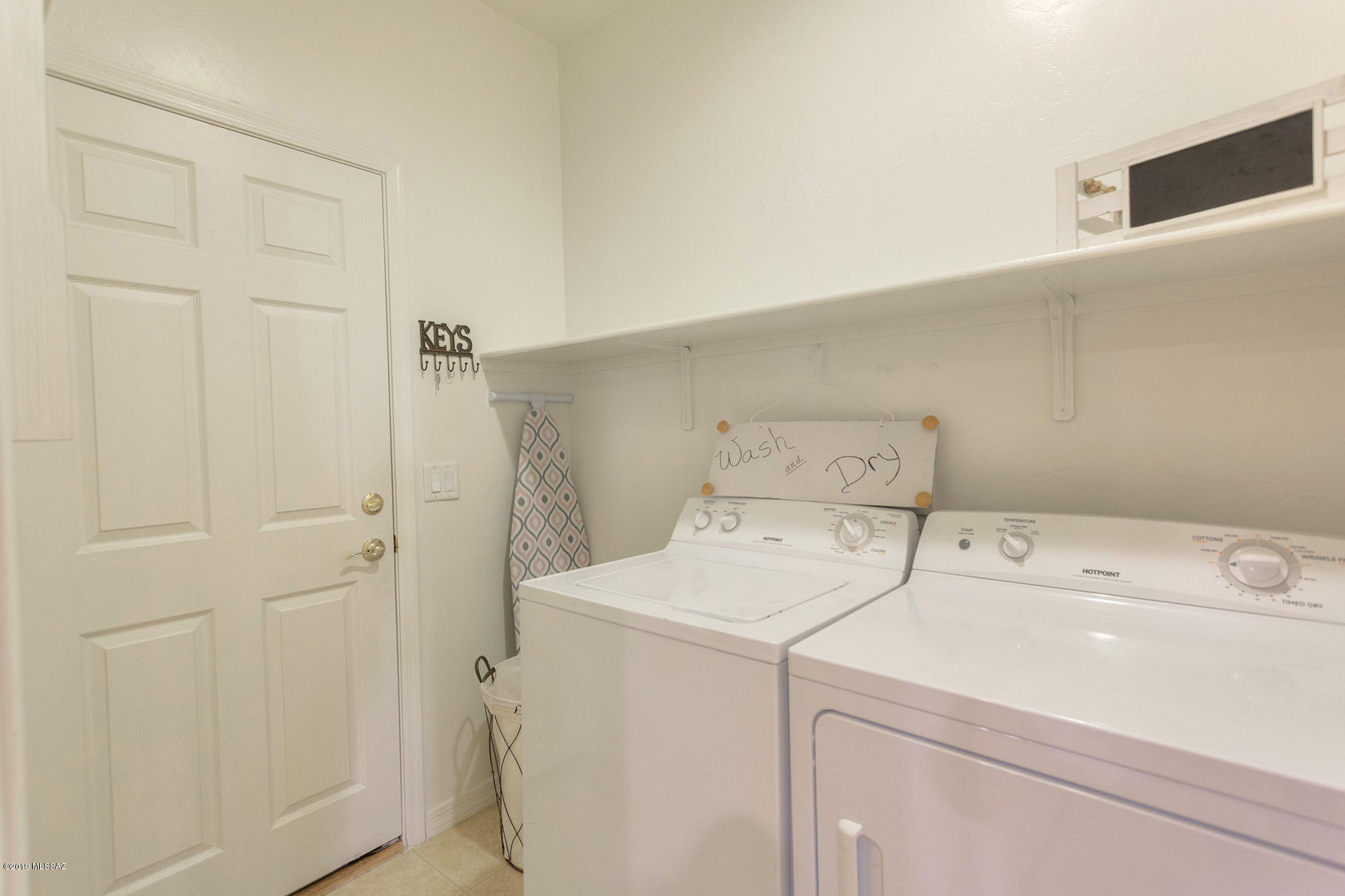 Las Campanas Village (1-111) - Residential