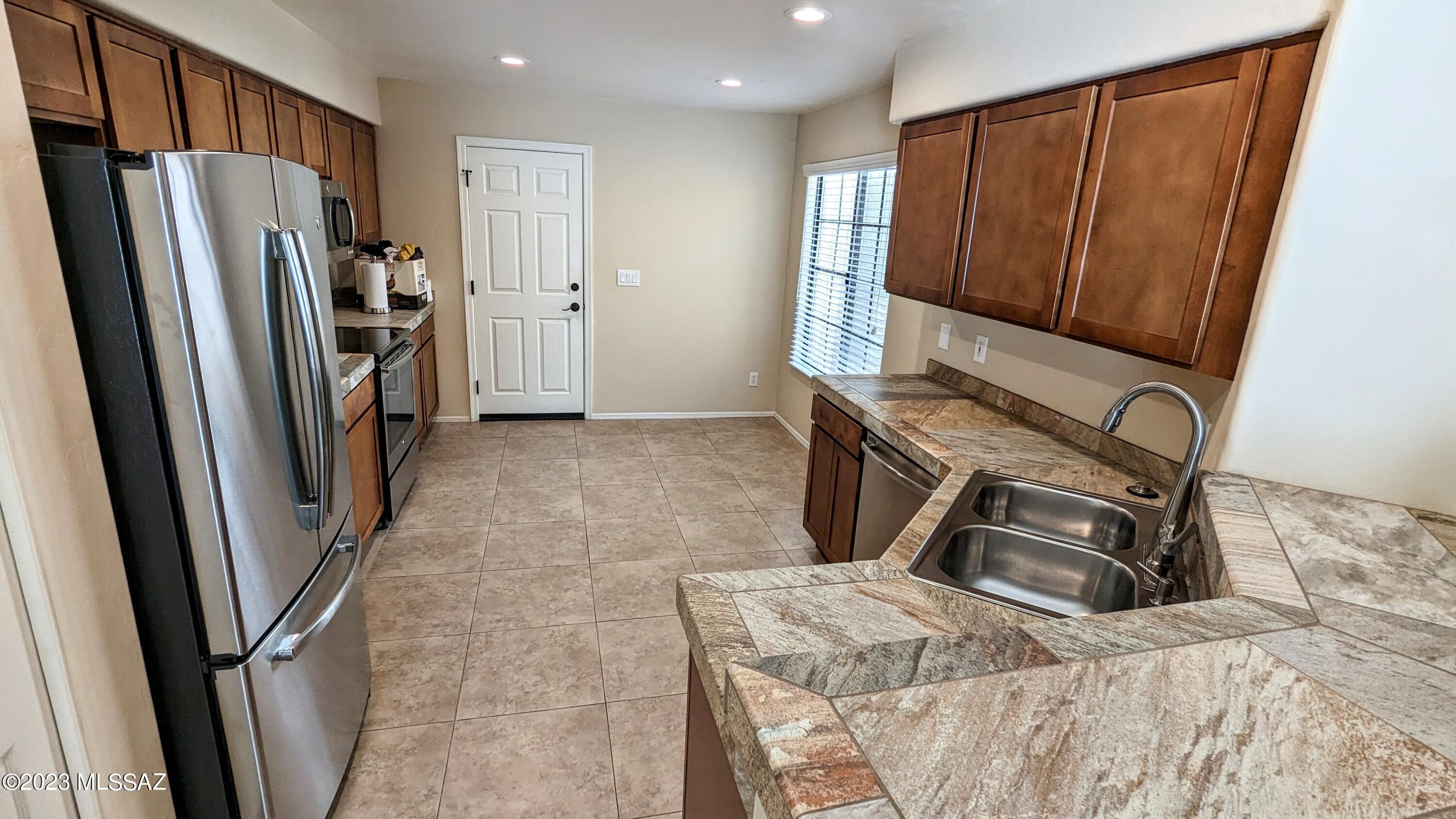 Horizon Heights Condominiums - Residential Lease