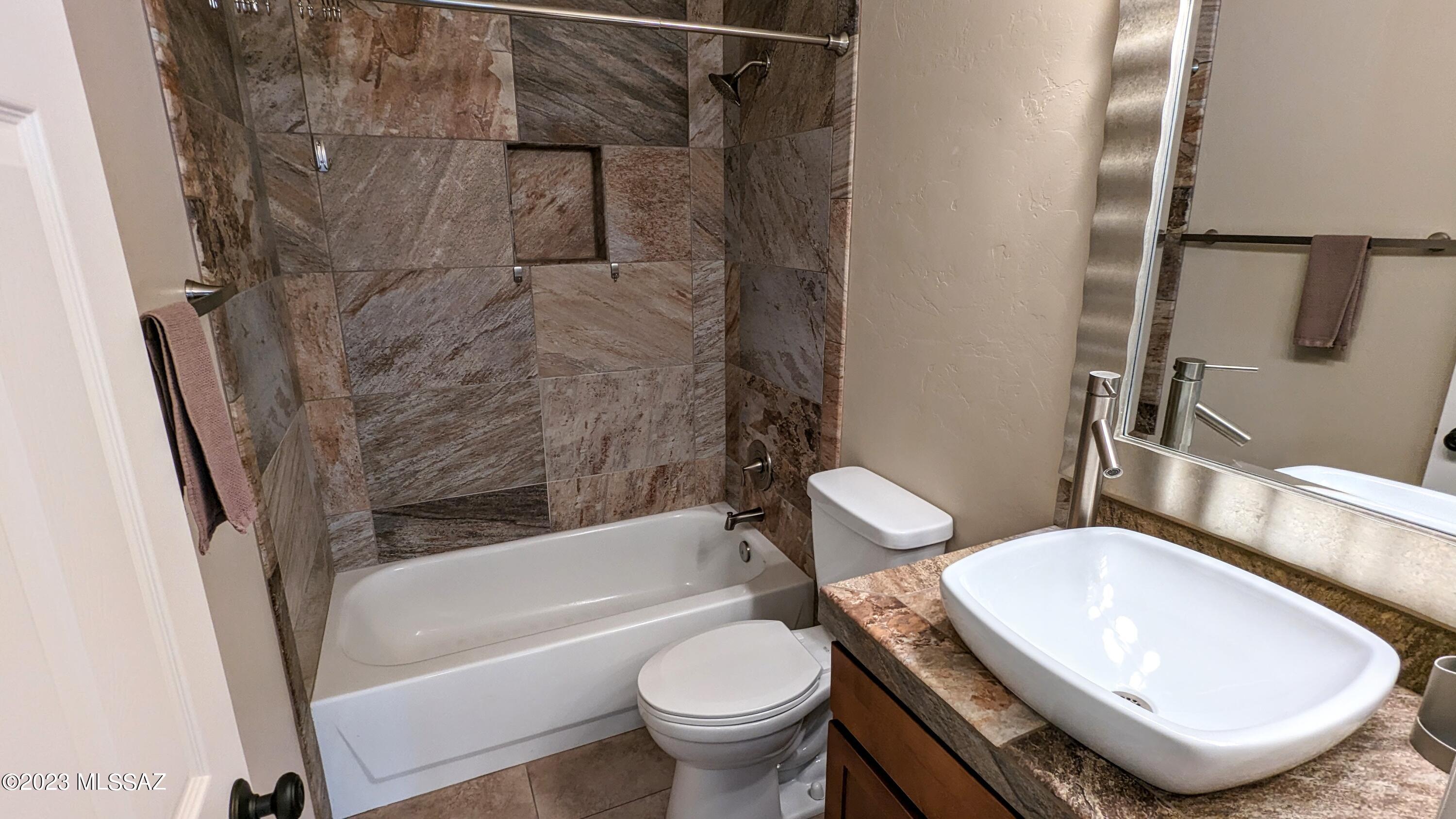 Horizon Heights Condominiums - Residential Lease