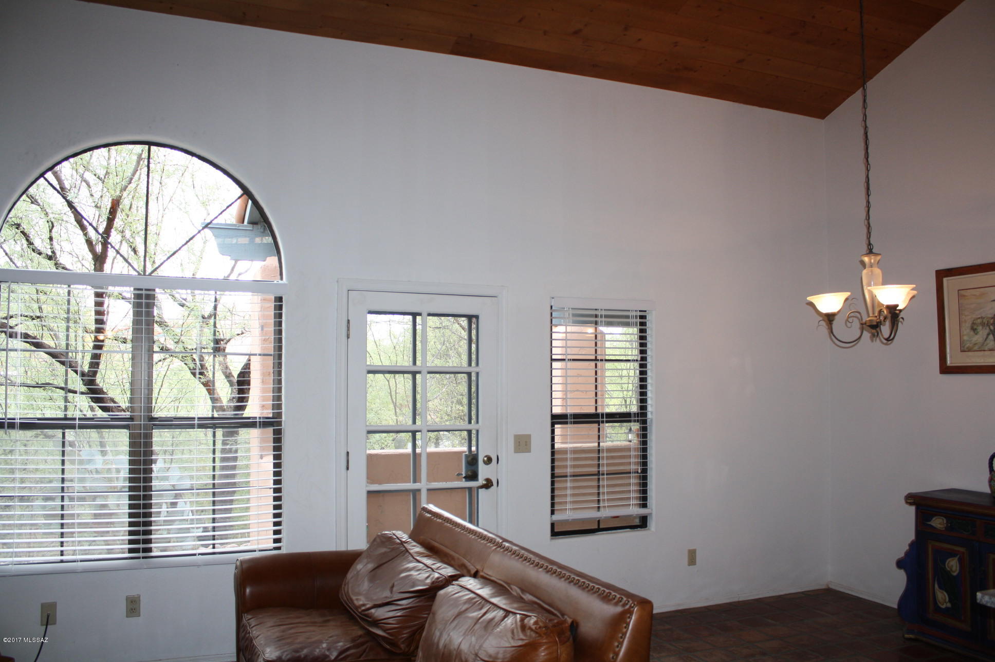 Ventana De Sabino Villas (1-90) - Residential Lease
